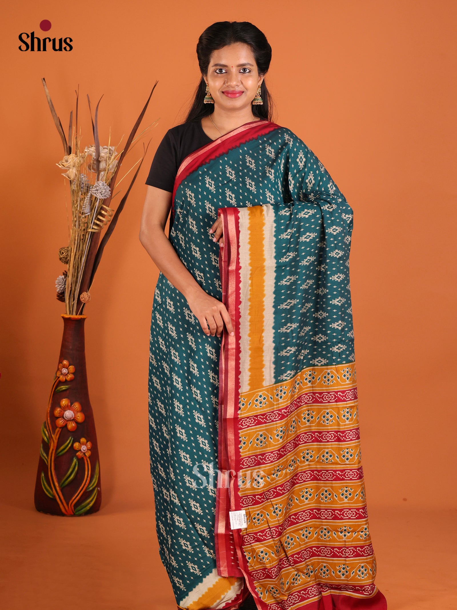 DHS20249 - Art Modal Saree - Shop on Shrus.com