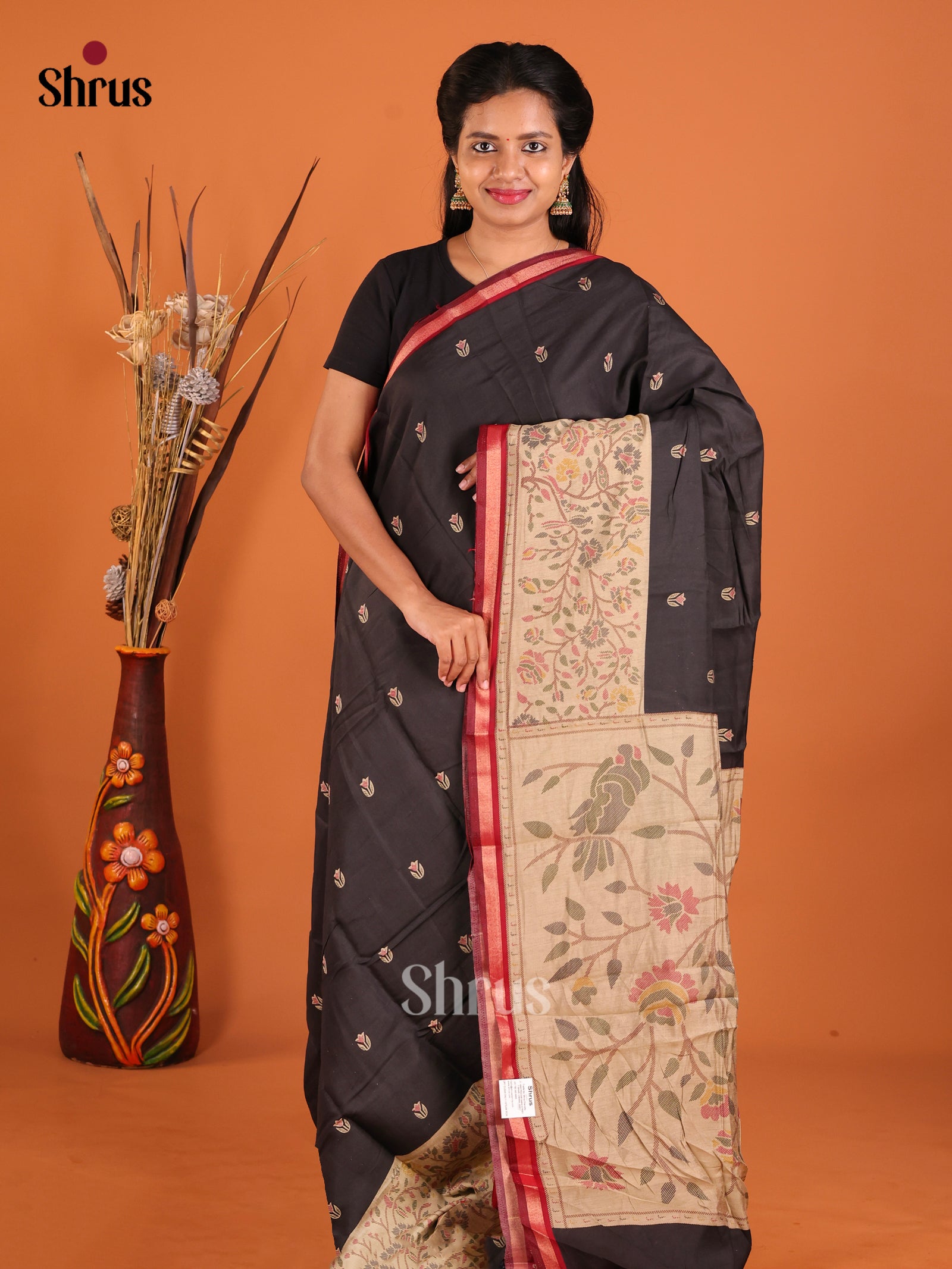 Black & Red - Art Modal Saree
