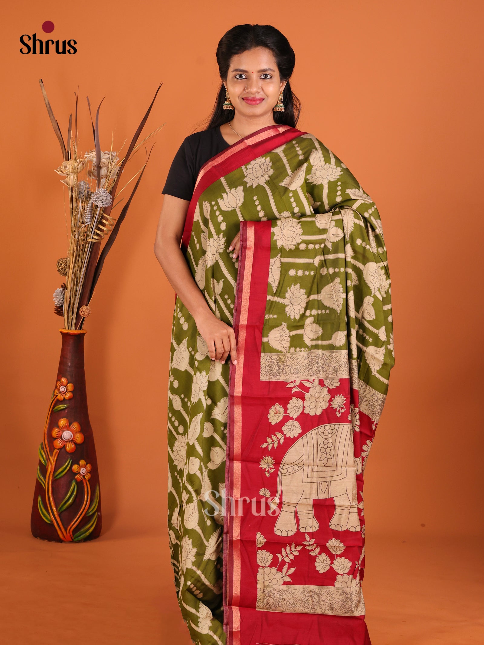 Green & Red - Art Modal Saree - Shop on Shrus.com