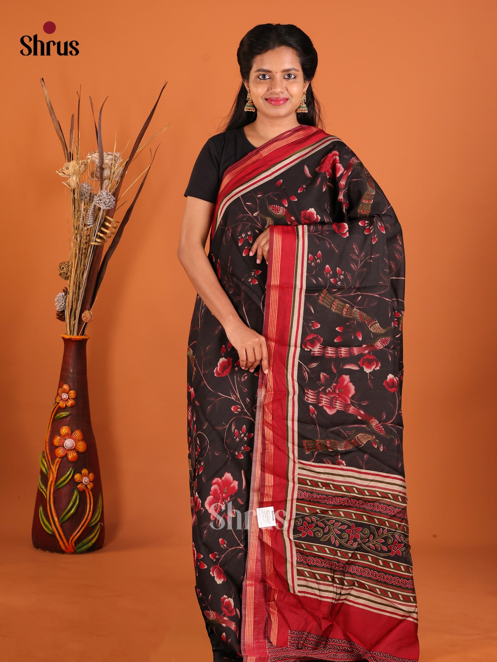 Black & Red - Art Modal Saree