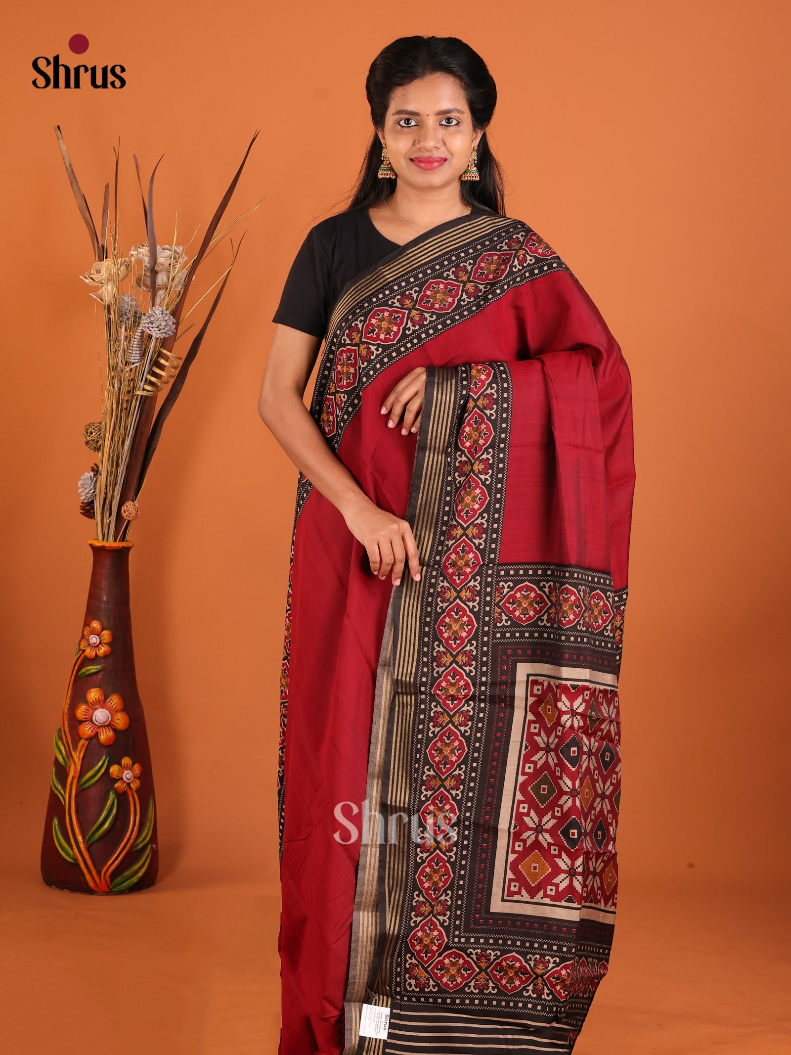 DHS20305 - Art Modal Saree - Shop on Shrus.com