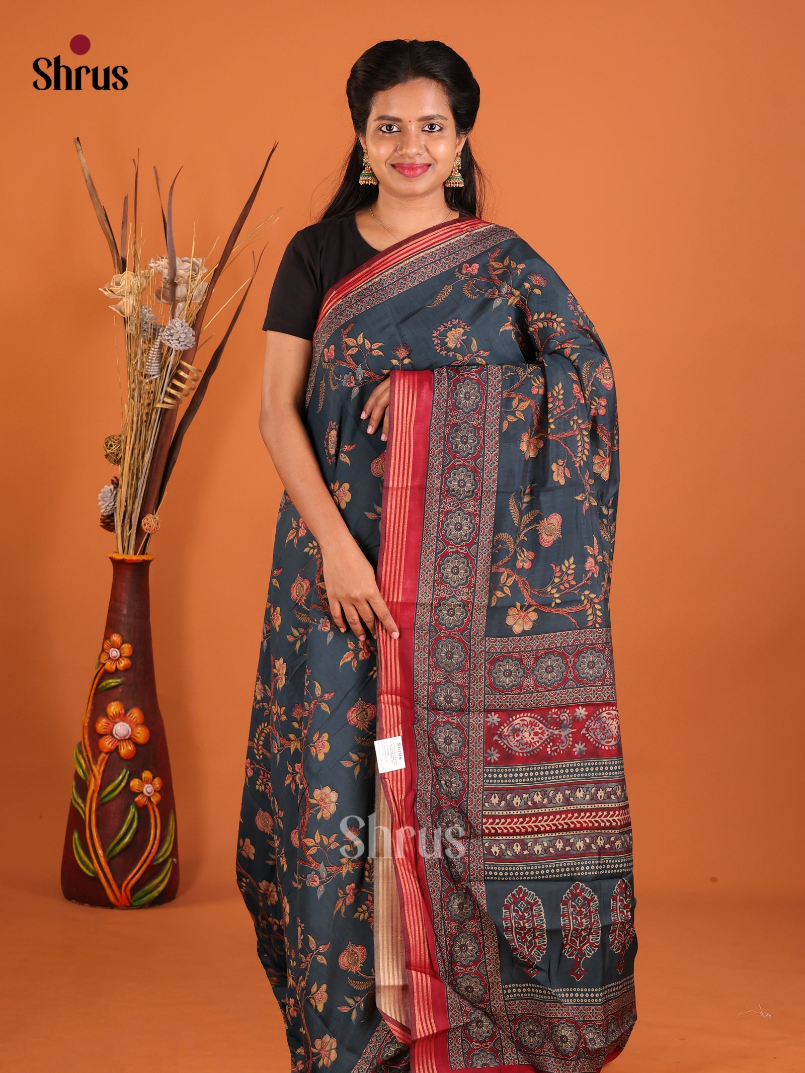 DHS20325 - Art Modal Saree - Shop on Shrus.com