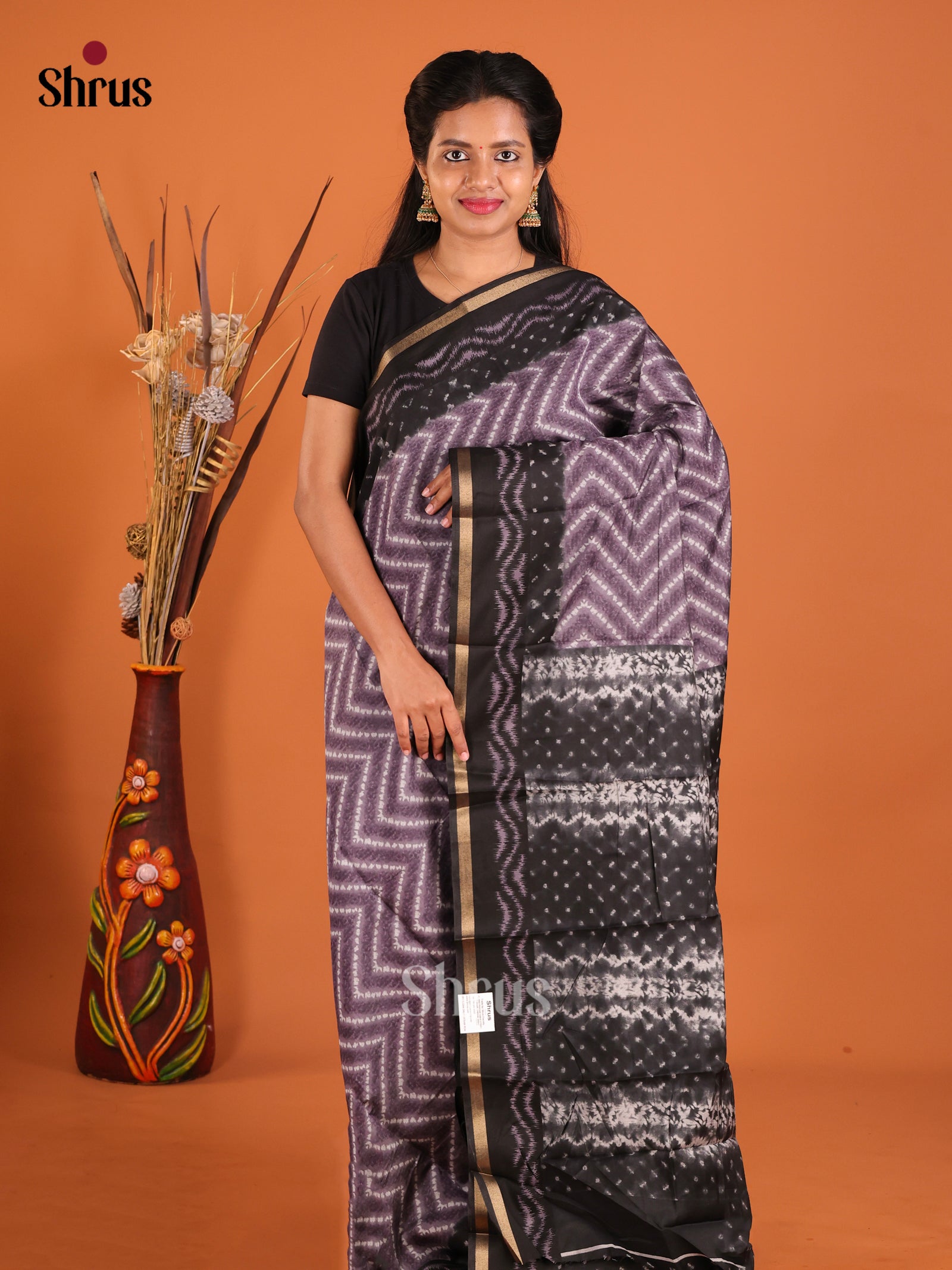 DHS20332 - Art Modal Saree - Shop on Shrus.com