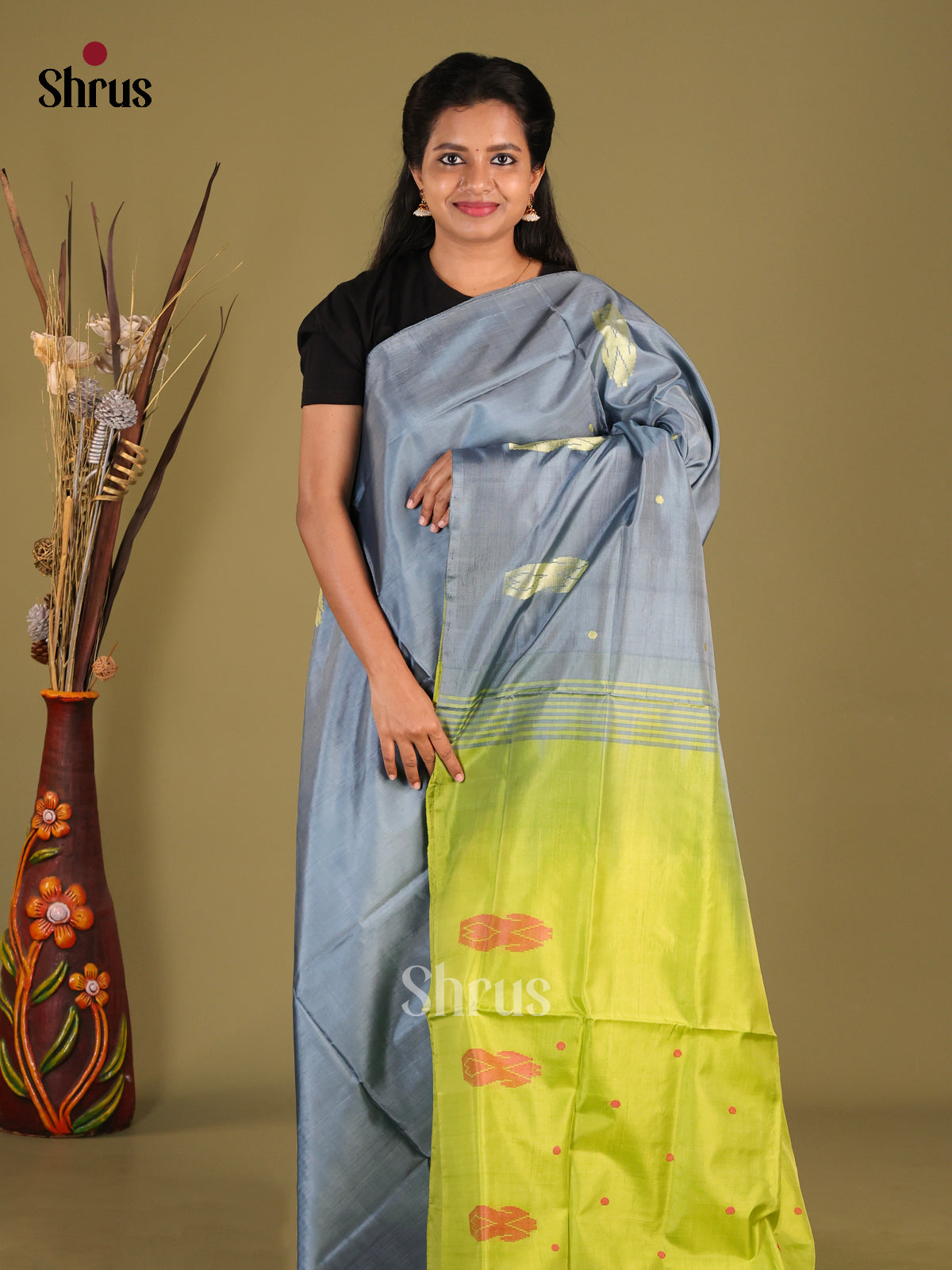 DHS22005 - Banana Pith Saree - Shop on Shrus.com