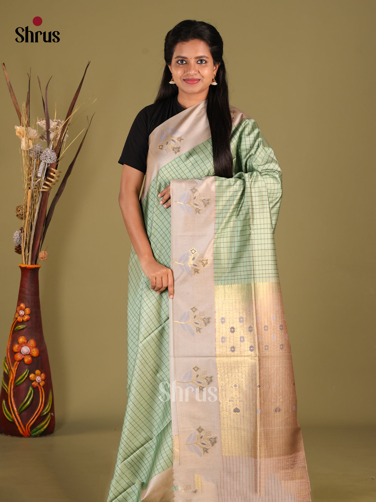 DHS23105 - Semi Tussar Saree - Shop on Shrus.com