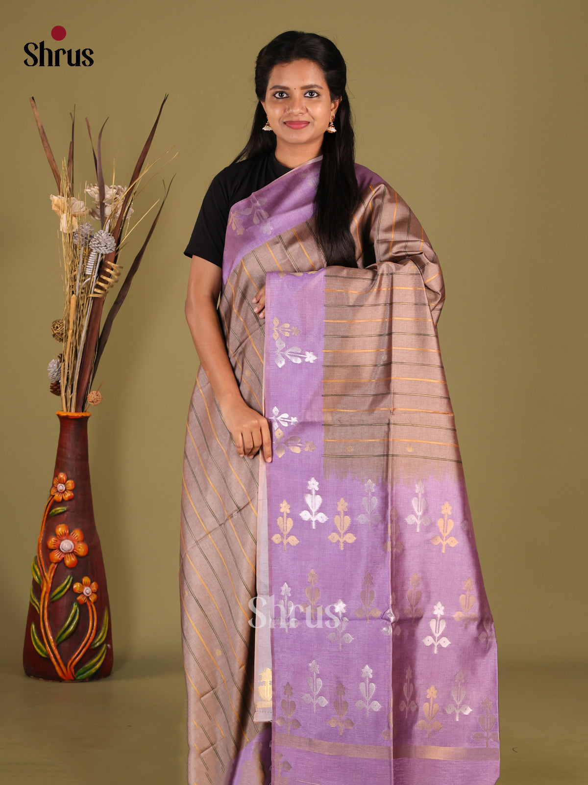 DHS23110 - Semi Tussar Saree - Shop on Shrus.com