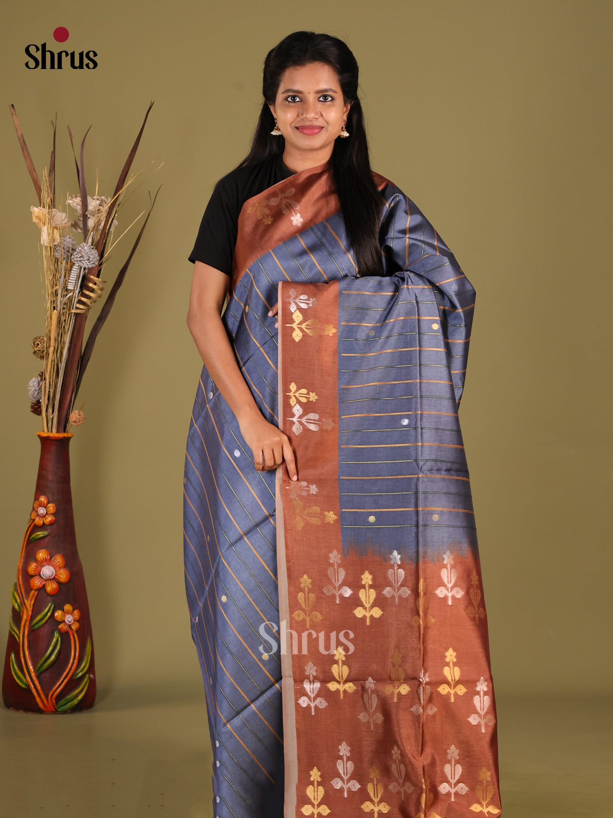 DHS23111 - Semi Tussar Saree - Shop on Shrus.com