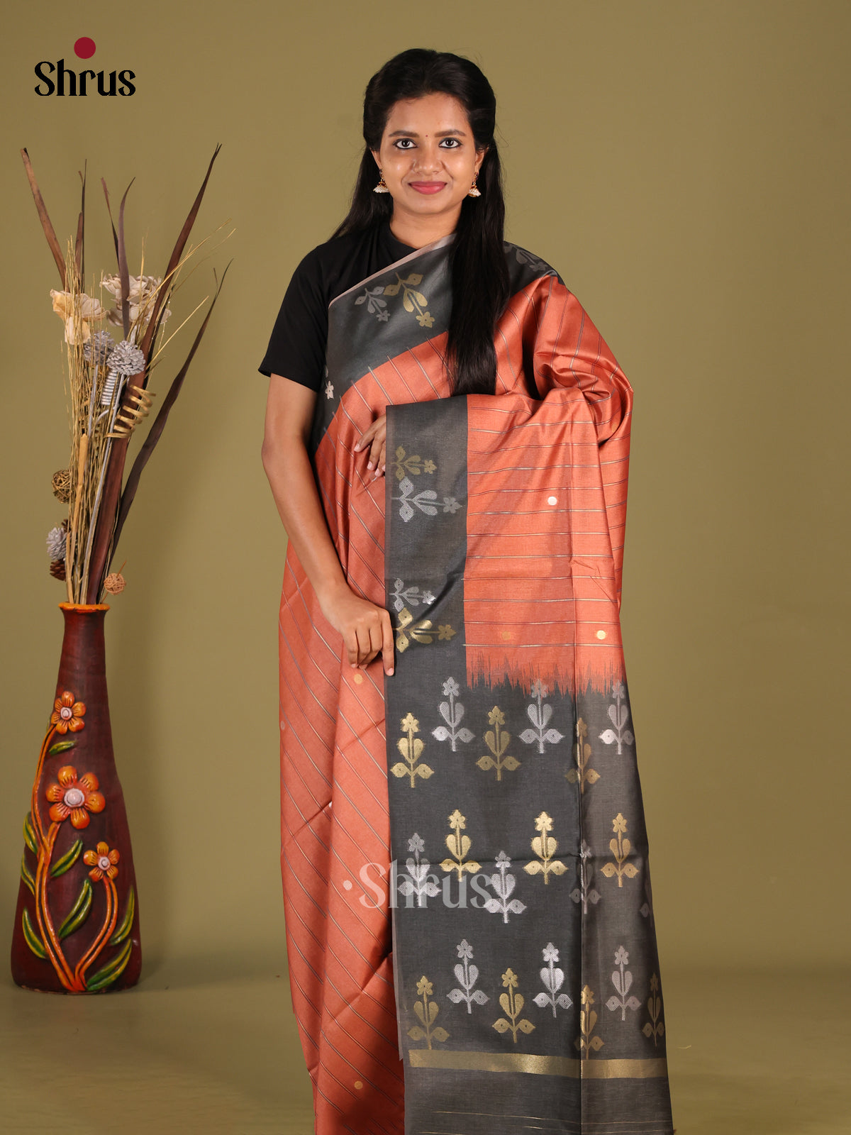 DHS23113 - Semi Tussar Saree - Shop on Shrus.com