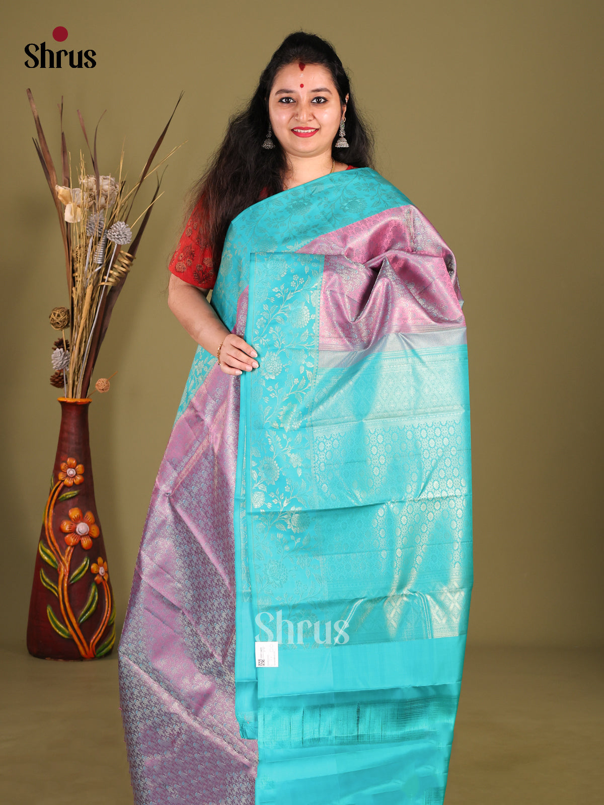 Lavender & Blue Kanchipuram silk (HR) Saree - Shop on Shrus.com