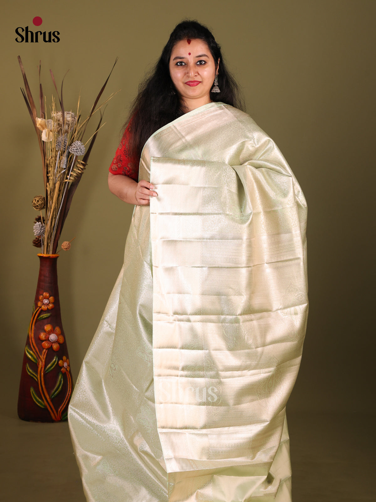 Pista Green Kanchipuram-halfpure Saree 