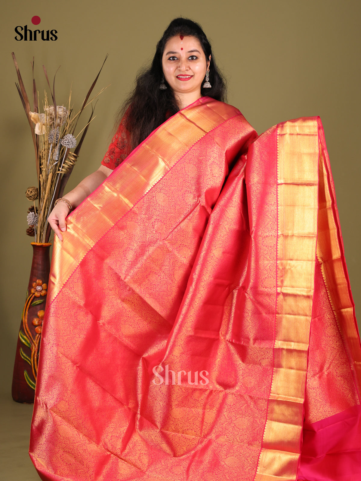 Cute Pink Kanjivaram Saree with floral nestling brocade & Self Zari Woven Border -1