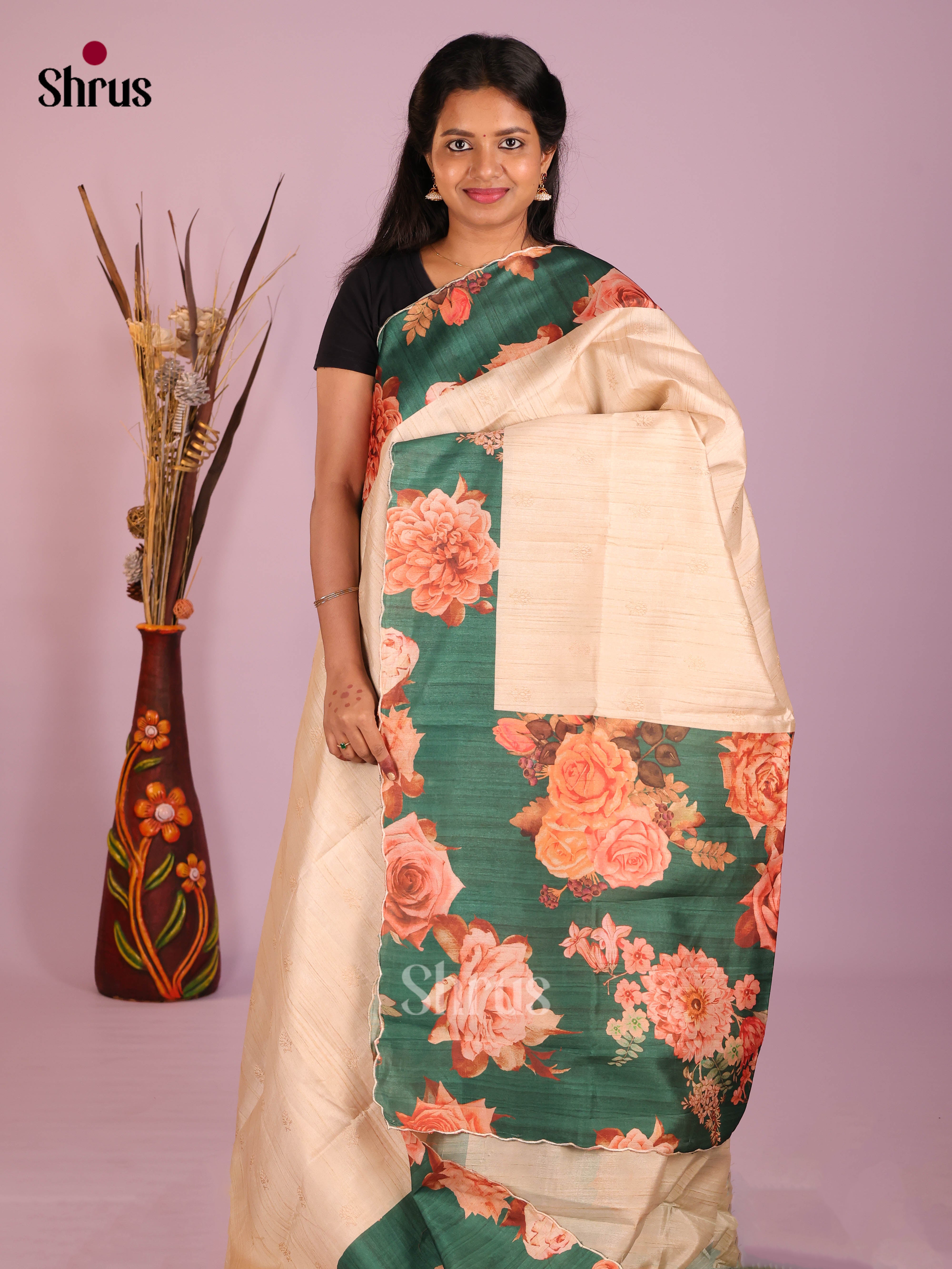 Cream & Green- Moonga Silk Saree