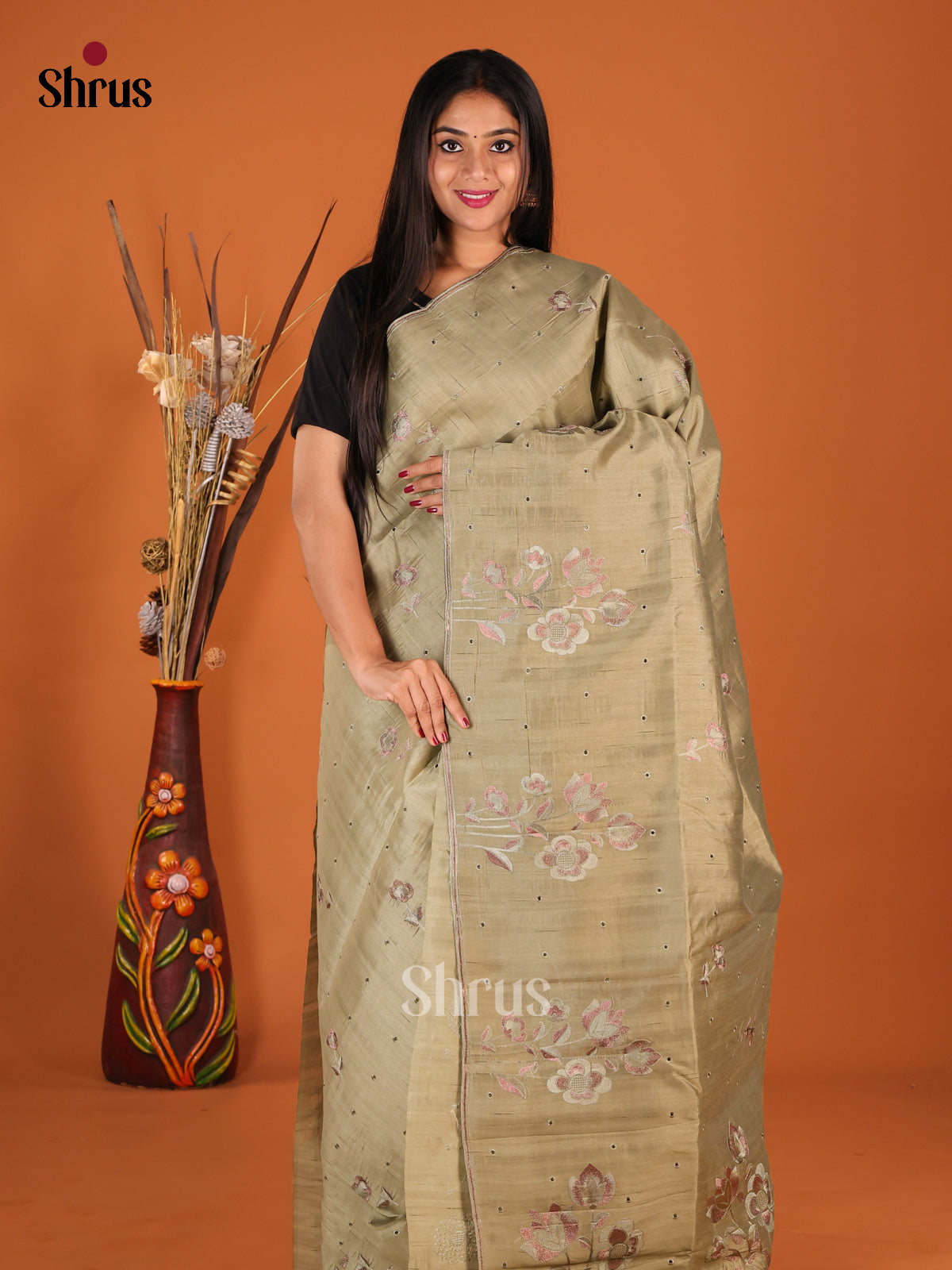 DHS23733 - Semi Rawsilk Saree - Shop on Shrus.com