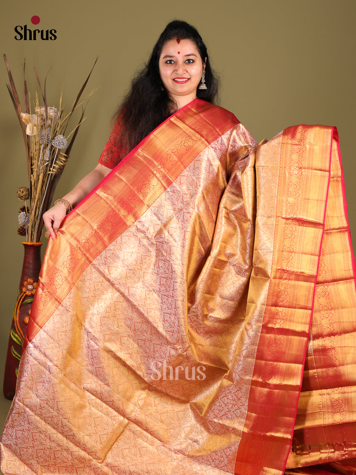 Exquisite Orange Kanjivaram Saree with Red Zari Border & A Grand Golden Pallu -1