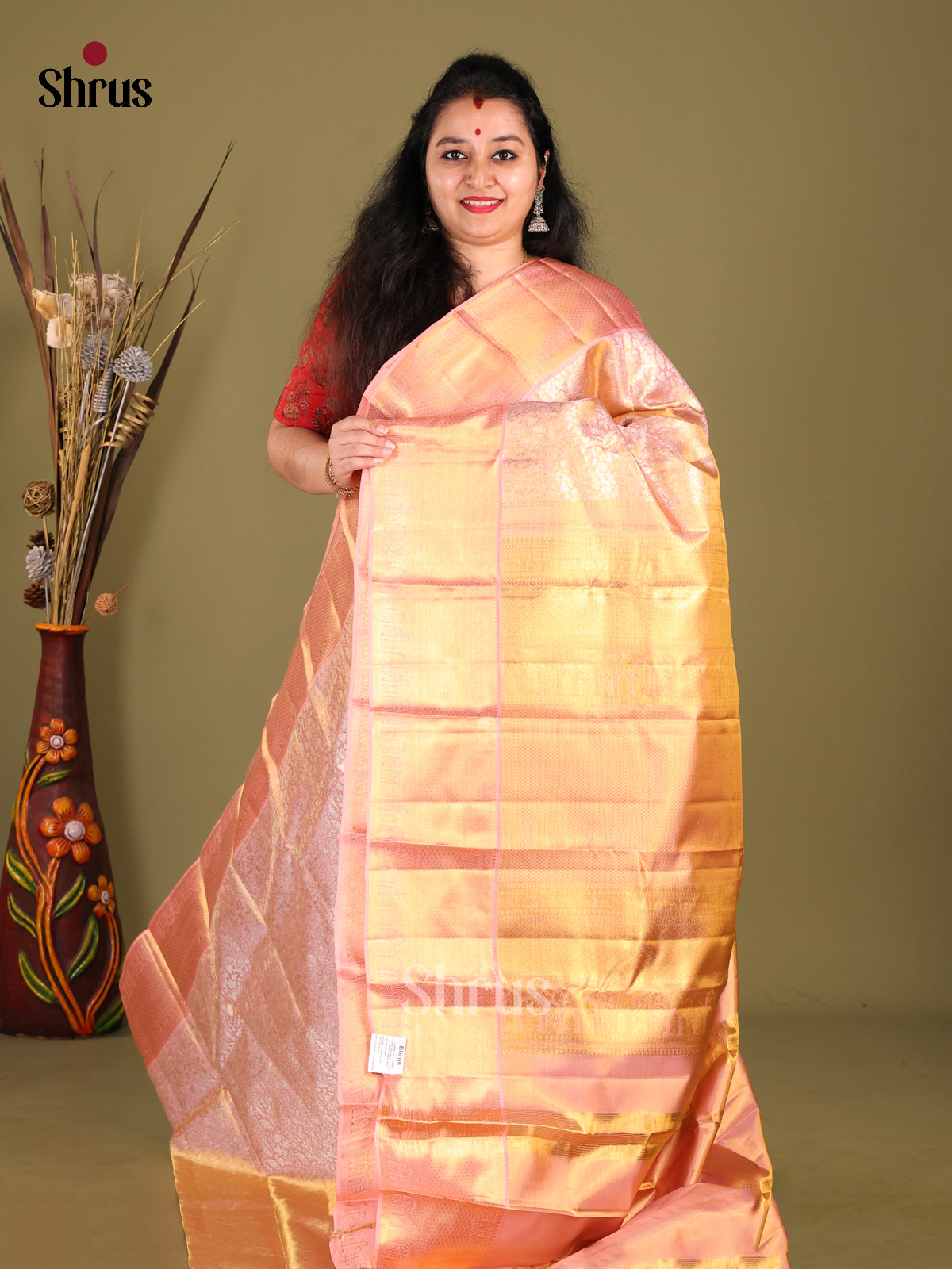 Pretty Lavender Kanjivaram Saree with zari floral nestling brocade