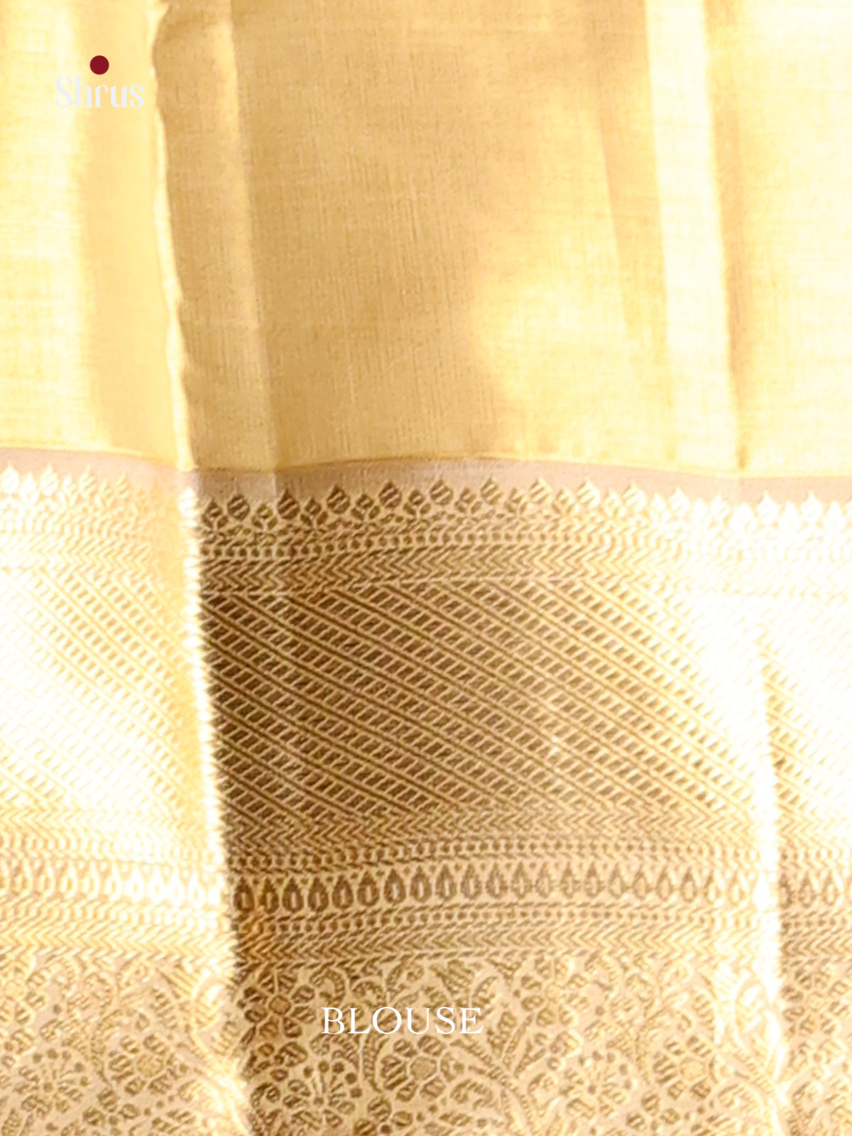 Luminous Golden Kanjivaram Silk Saree with Zari Brocade Pallu -2