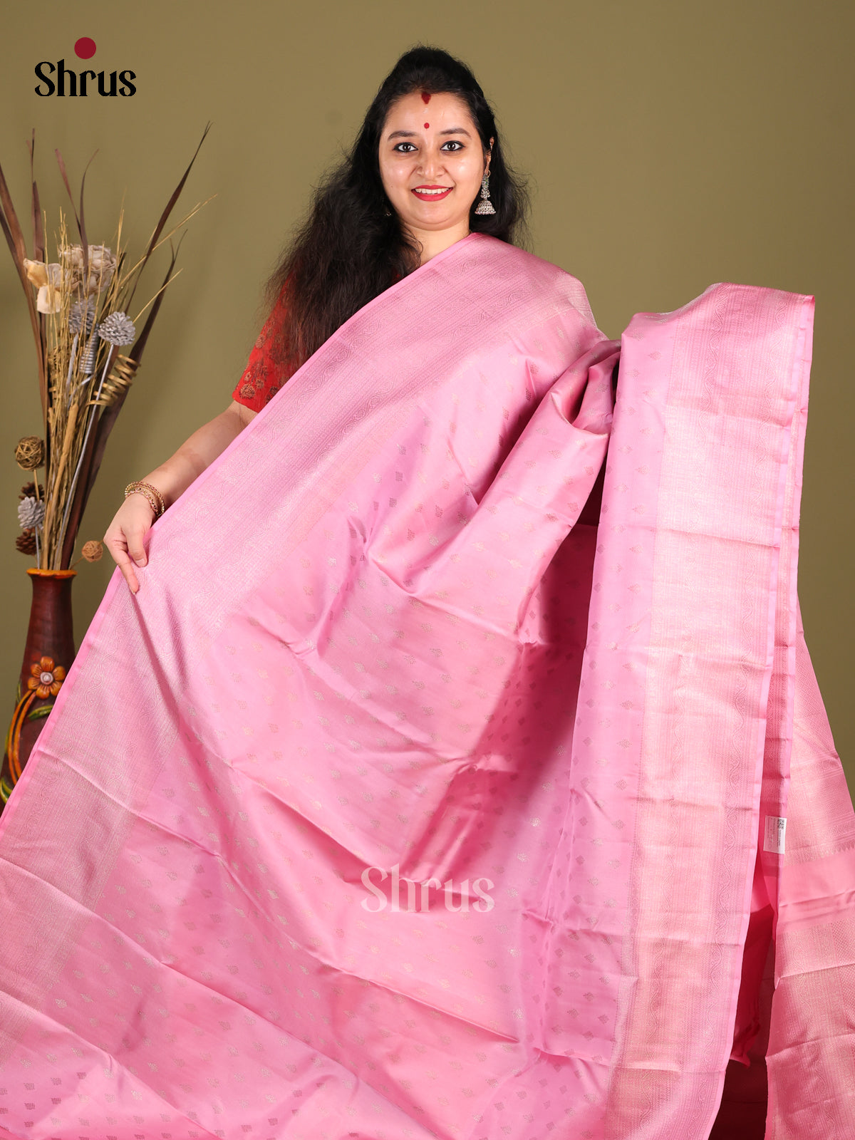 Pink single Tone Kanchipuram silk  Saree with zari brocade - Shop on Shrus.com