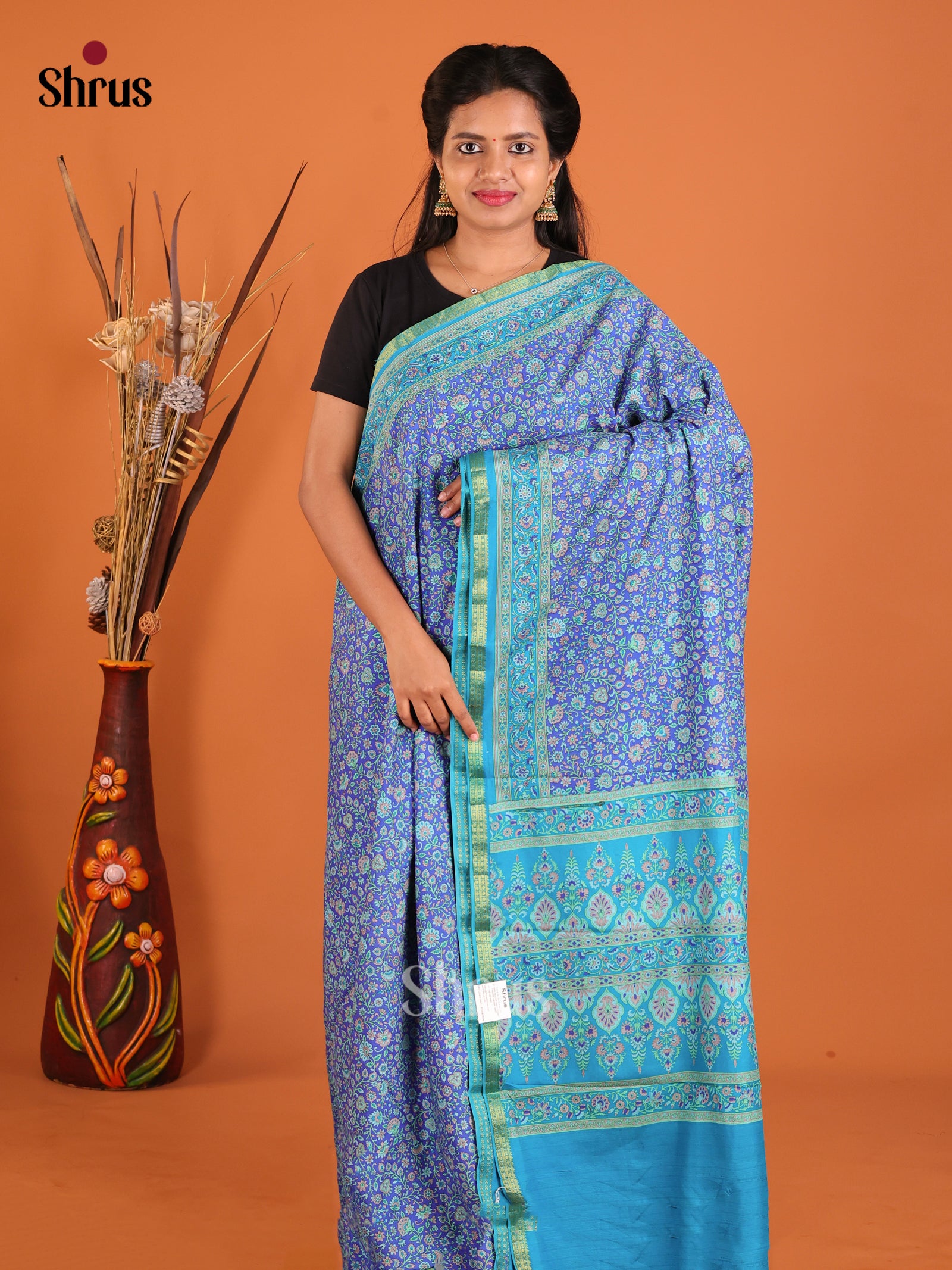 DHS25204 - Printed Silk Saree - Shop on Shrus.com