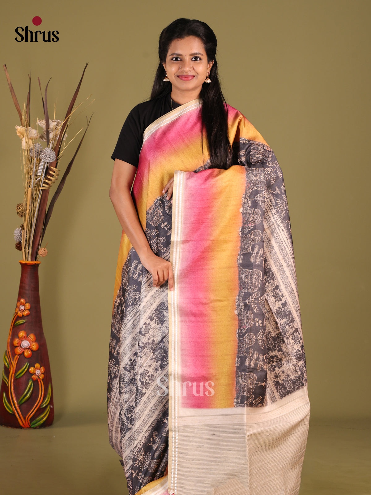 DHS25320 - Semi matka Saree - Shop on Shrus.com