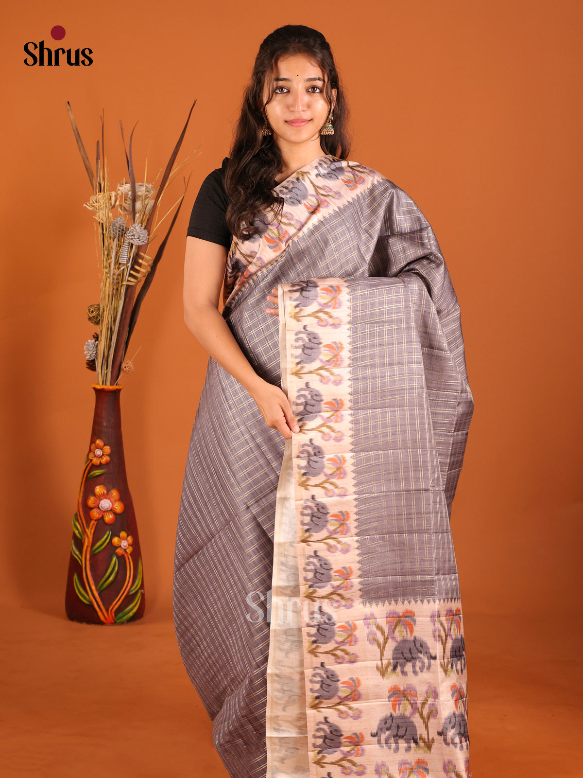 Grey & Cream - Moonga Silk Saree