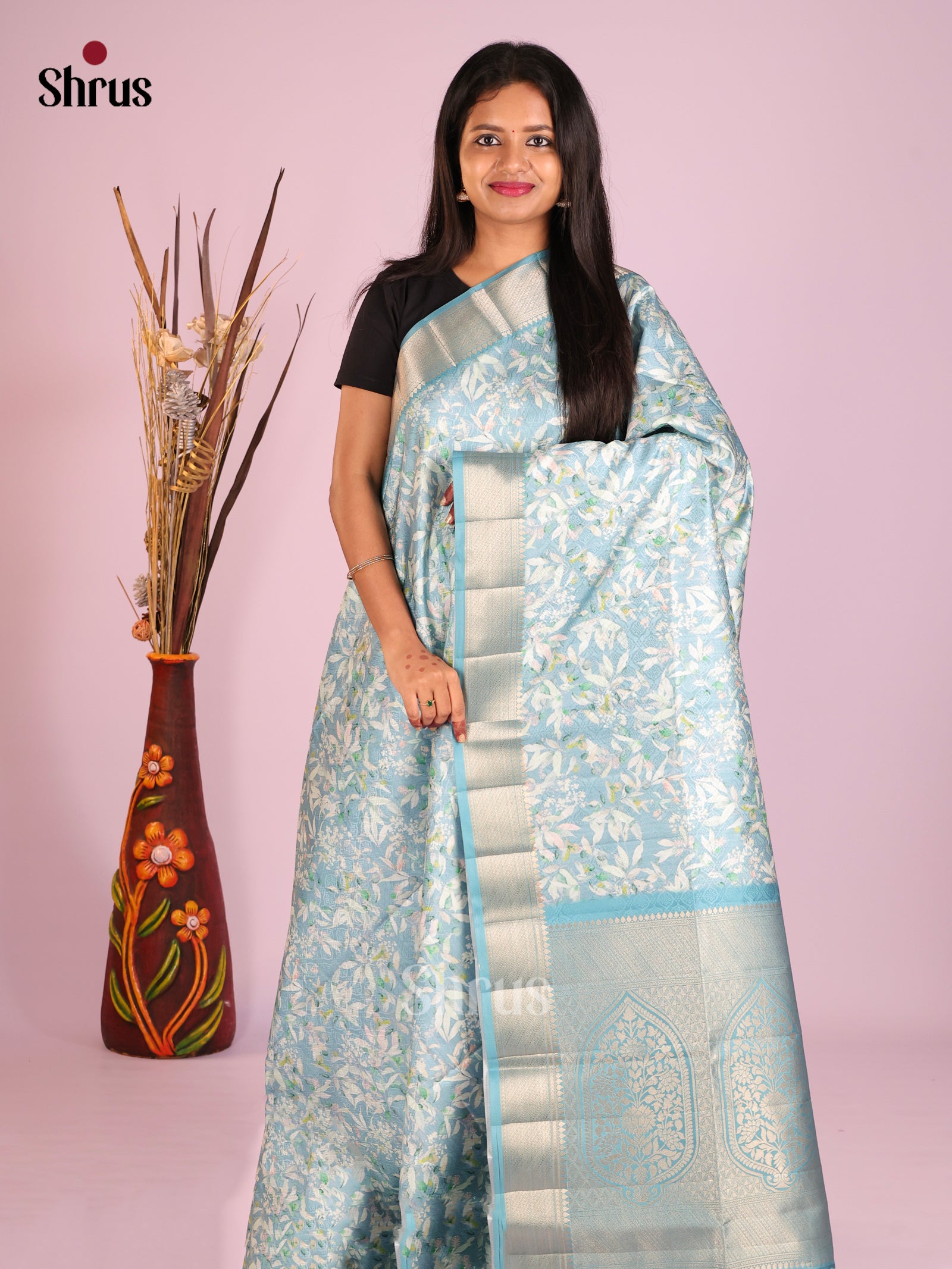 DHS25537 - Printed Semi Tussar Saree - Shop on Shrus.com