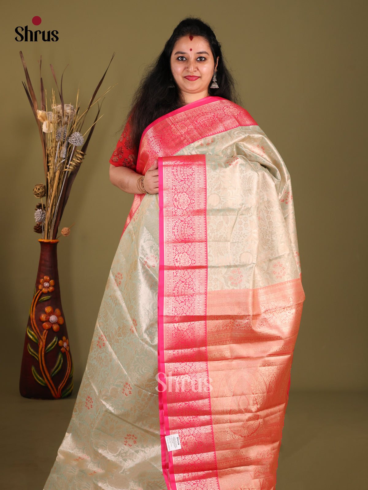 Pastel Green & Pink - Kanchipuram-halfpure Saree - Shop on Shrus.com