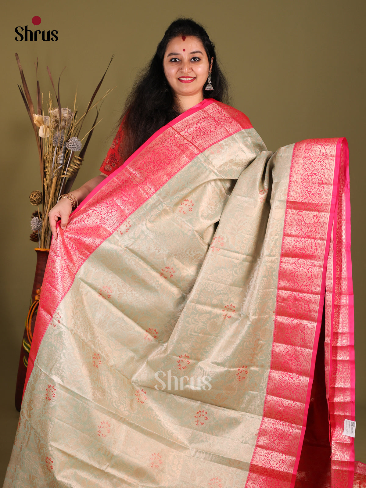 Pastel Green & Pink - Kanchipuram-halfpure Saree - Shop on Shrus.com