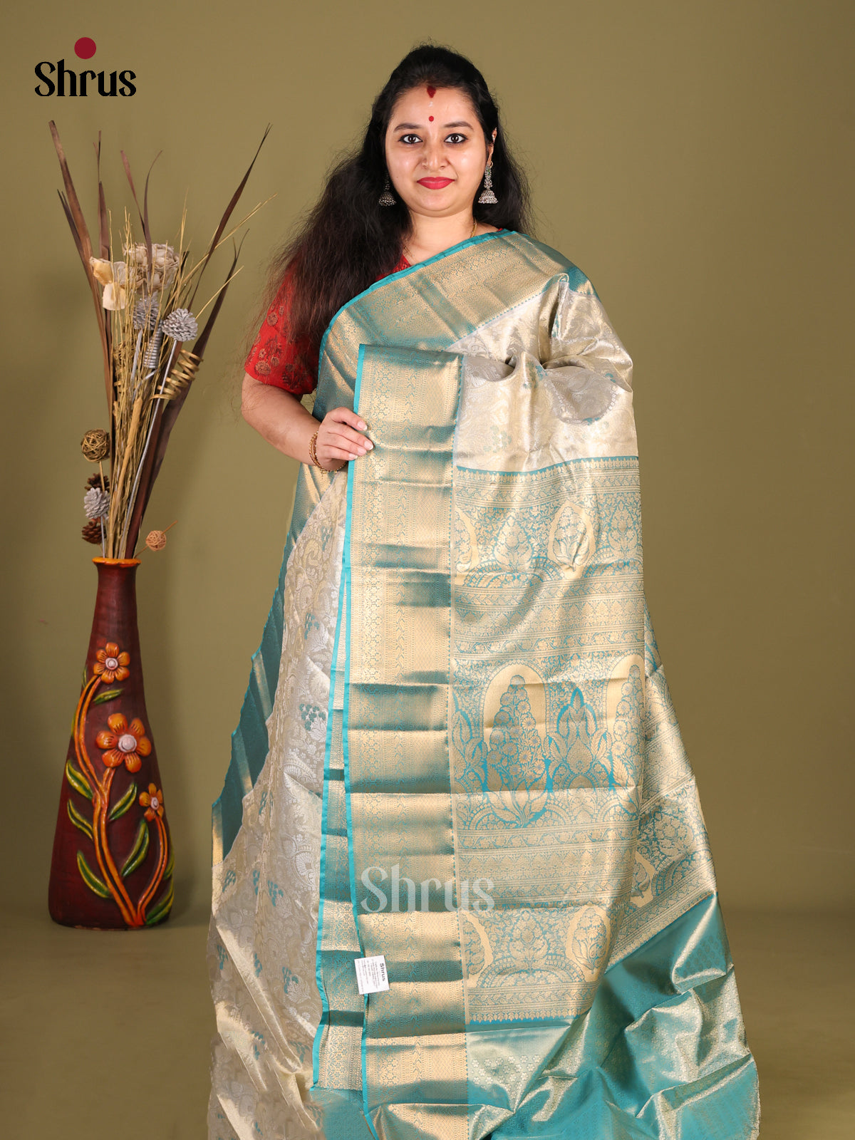 DHS25741 - Kanchipuram-halfpure Saree - Shop on Shrus.com