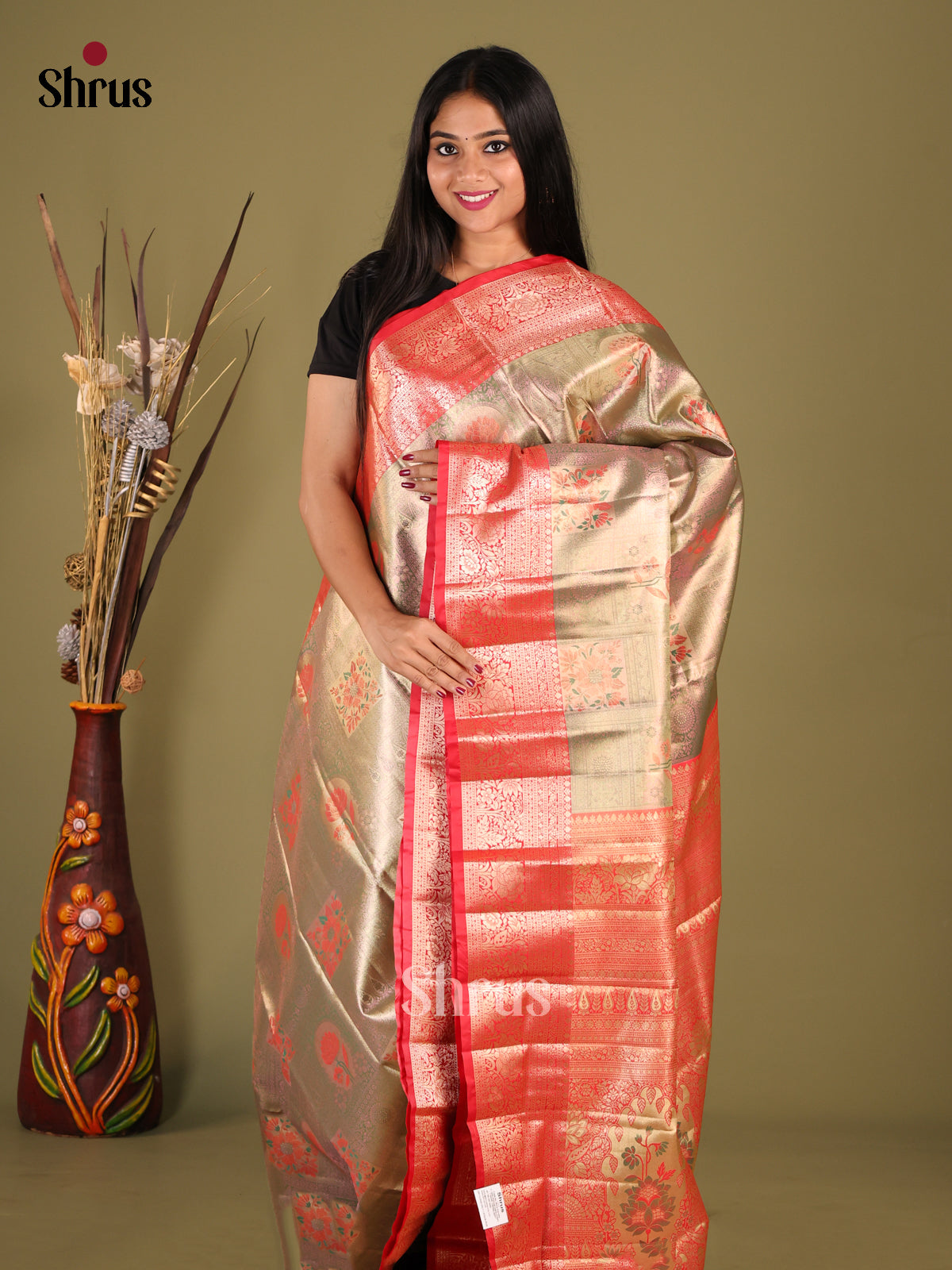 Green & Red  - Kanchipuram-halfpure Saree - Shop on Shrus.com