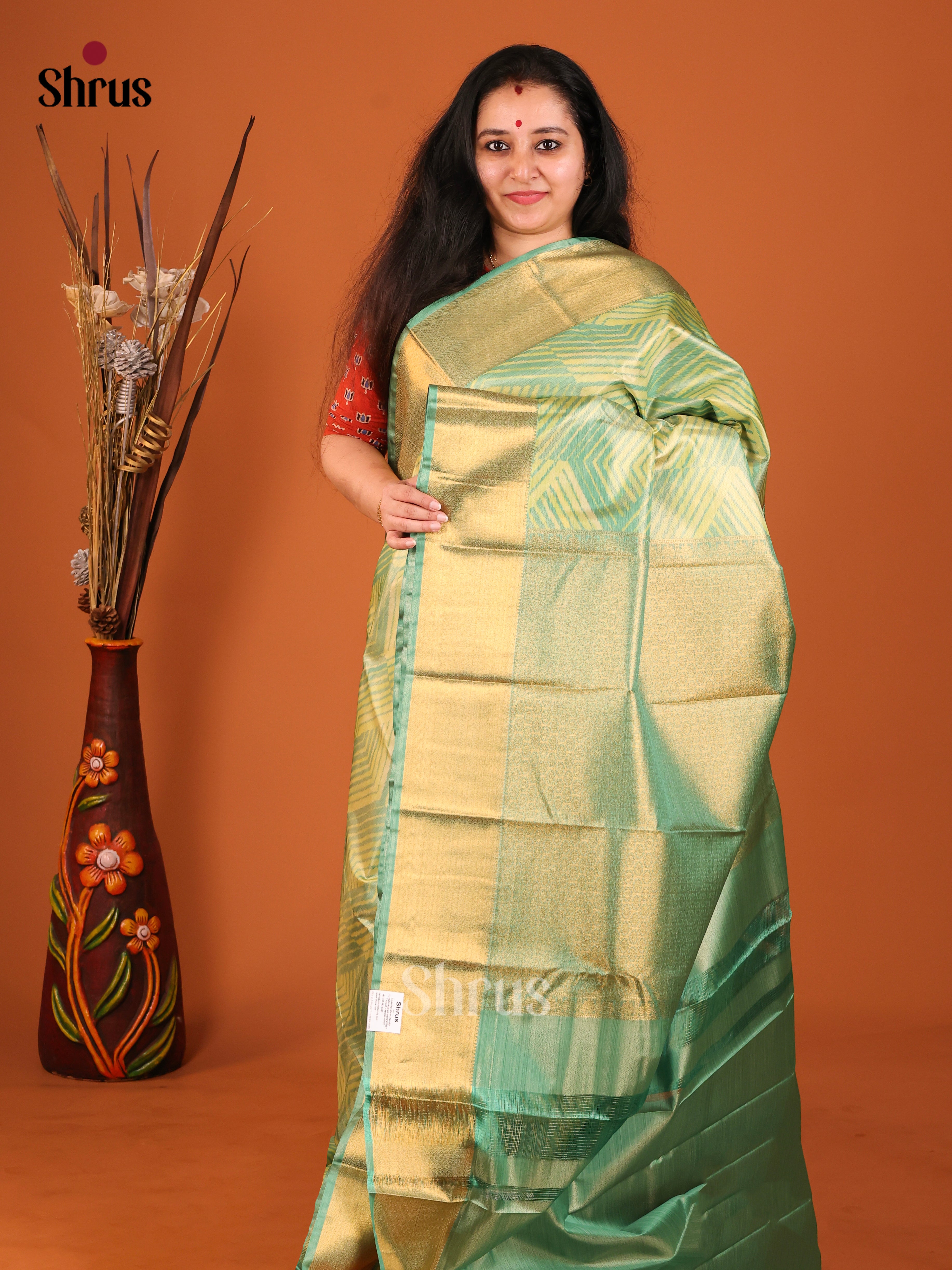 Green Lined  Kanchipuram-halfpure Saree