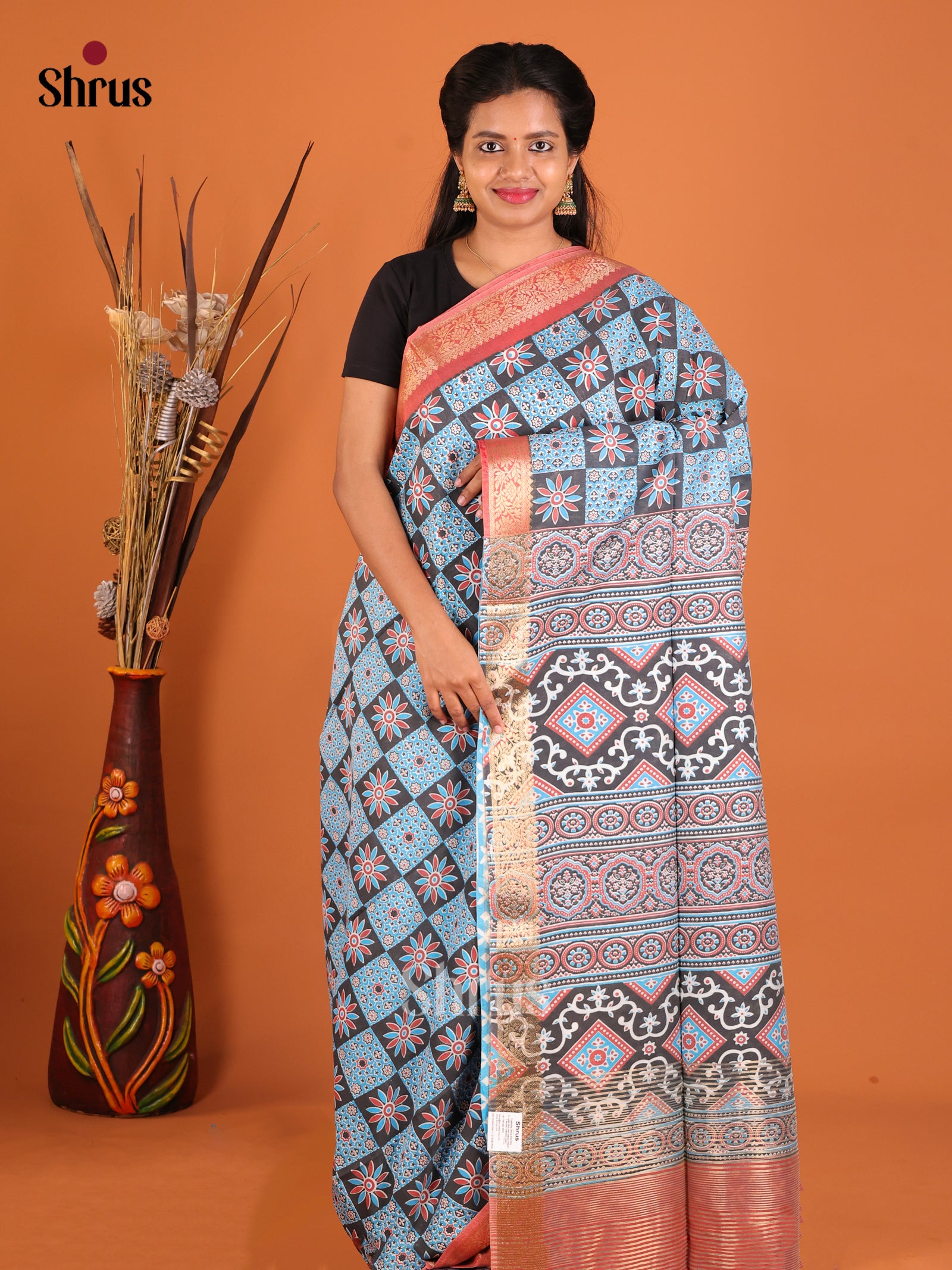 Blue & Brick - Moonga Silk Saree
