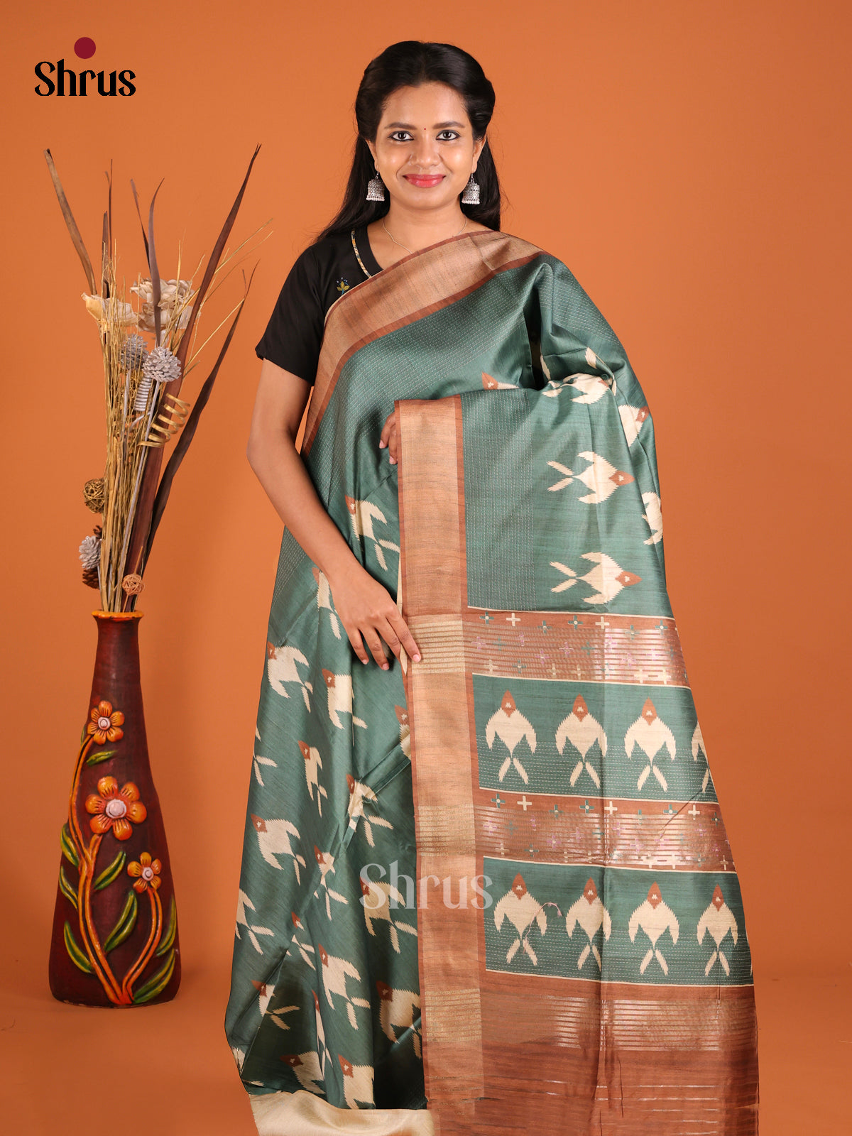 DHS28018 - Champa semitussar Saree