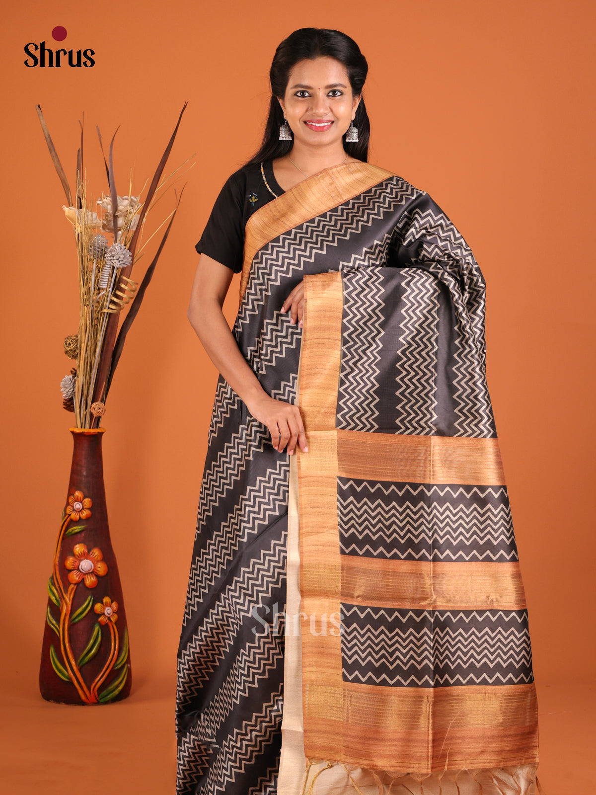DHS28050 - Champa semitussar Saree