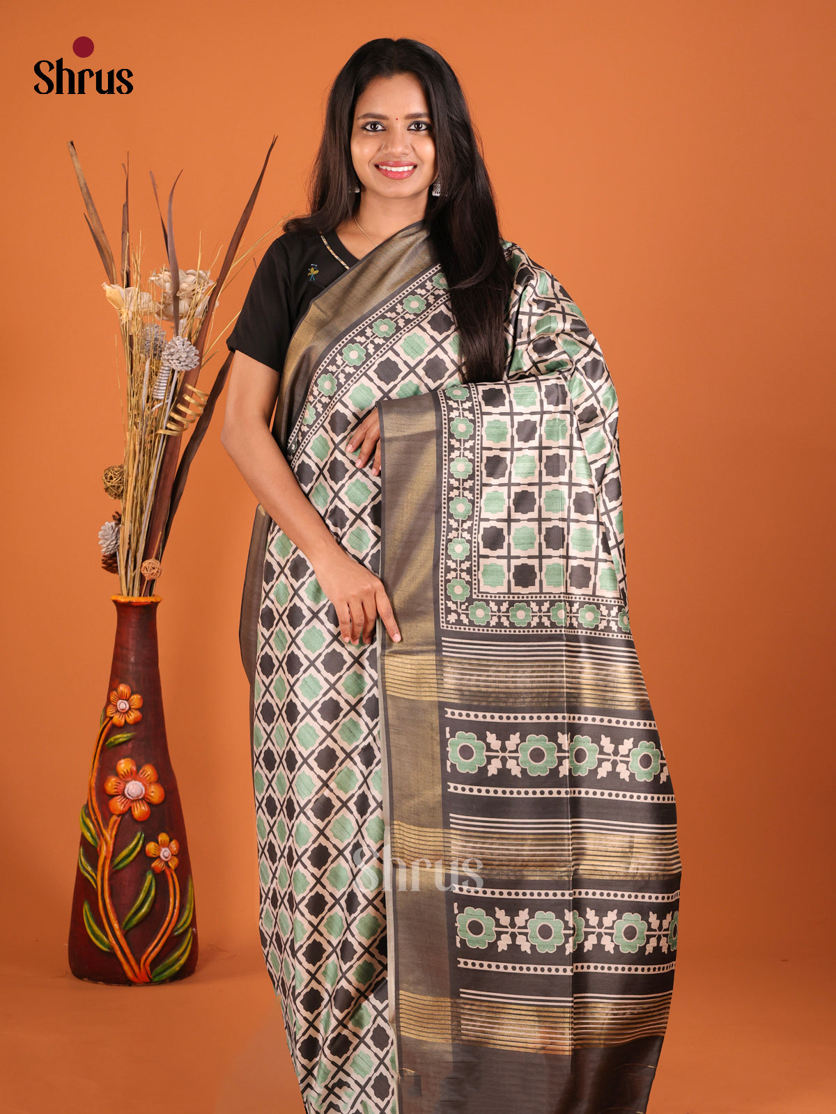 DHS28157 - Champa semitussar Saree - Shop on Shrus.com