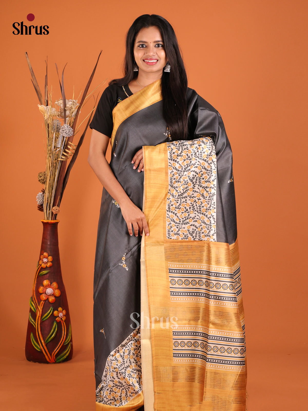 DHS28163 - Champa semitussar Saree