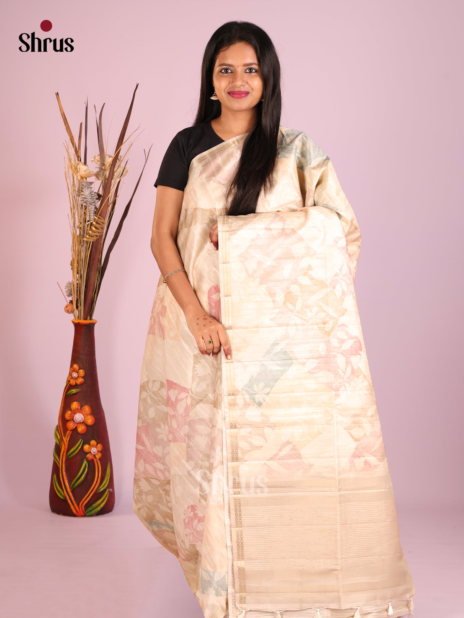 DHS28237 - Printed Semi Tussar Saree