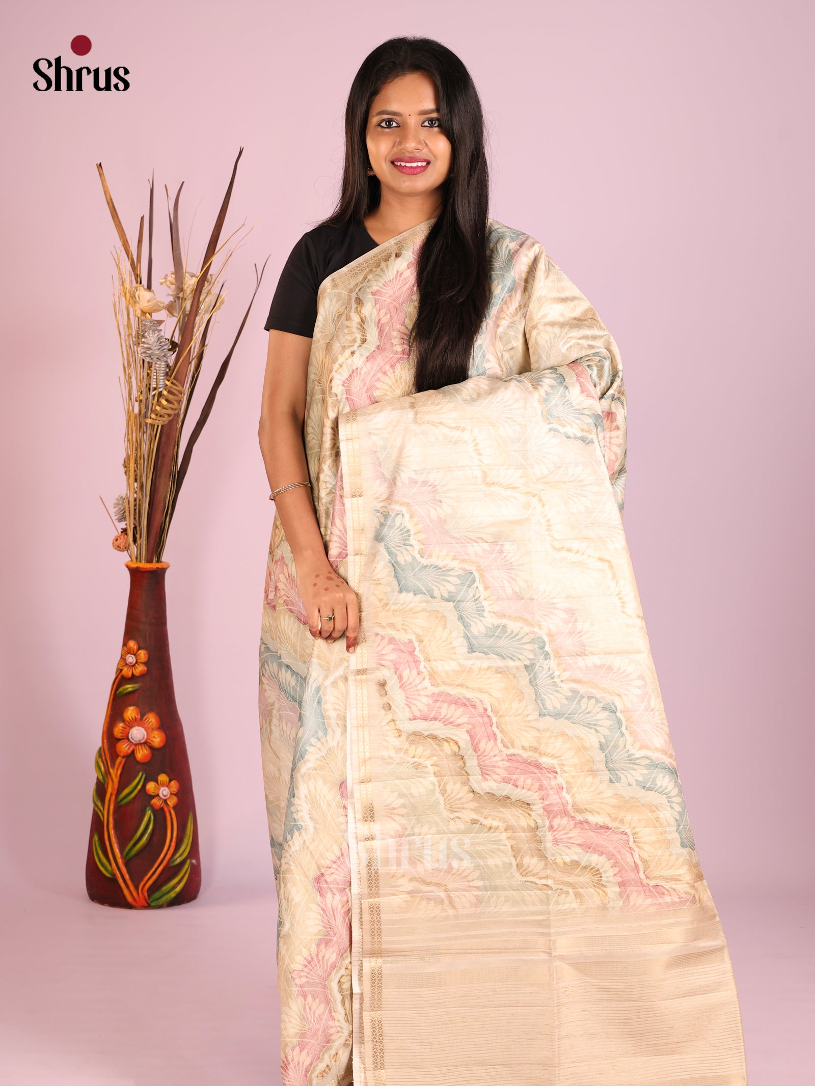 DHS28252 - Printed Semi Tussar Saree