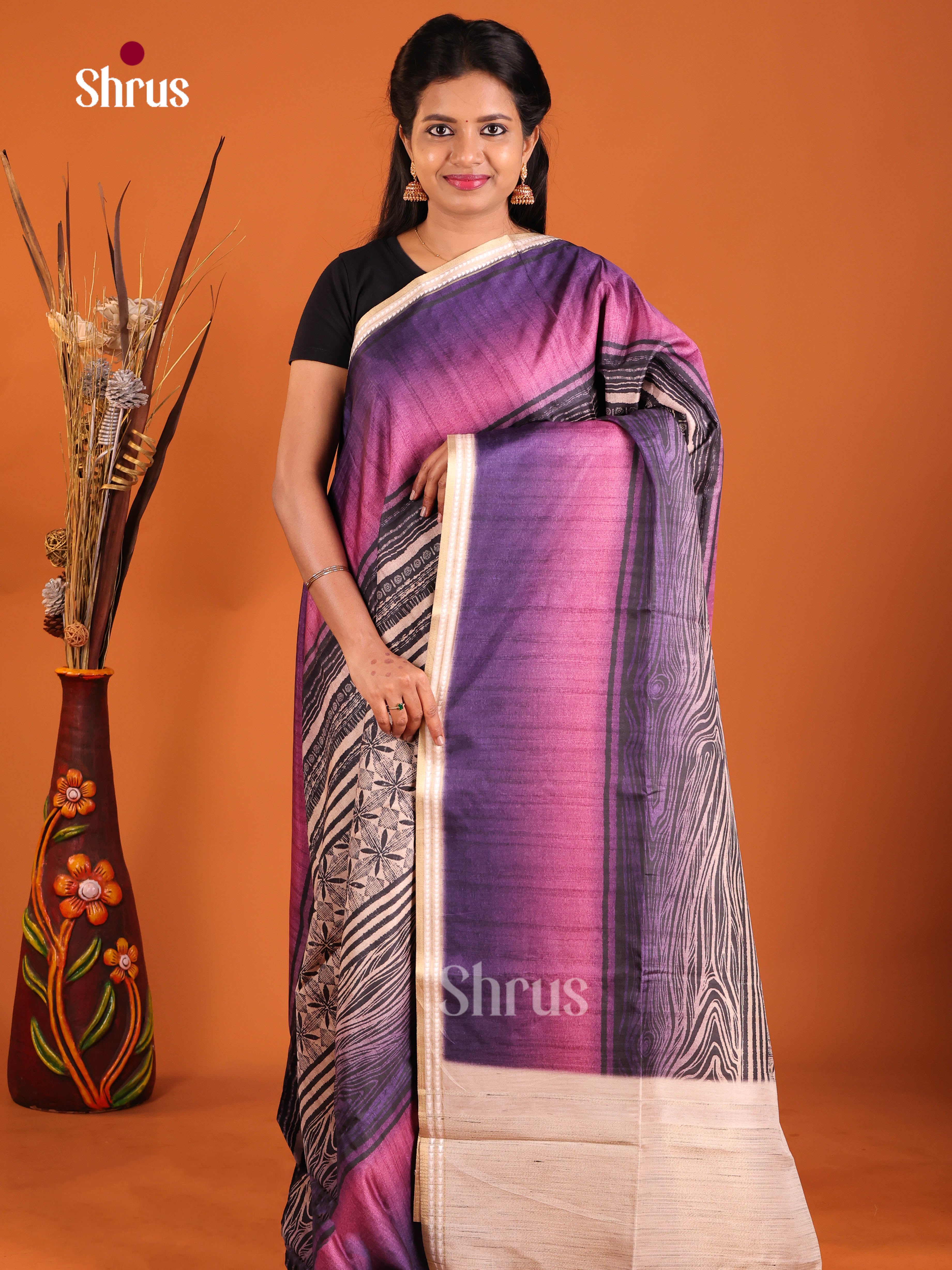 DHS28331 - Semi matka Saree
