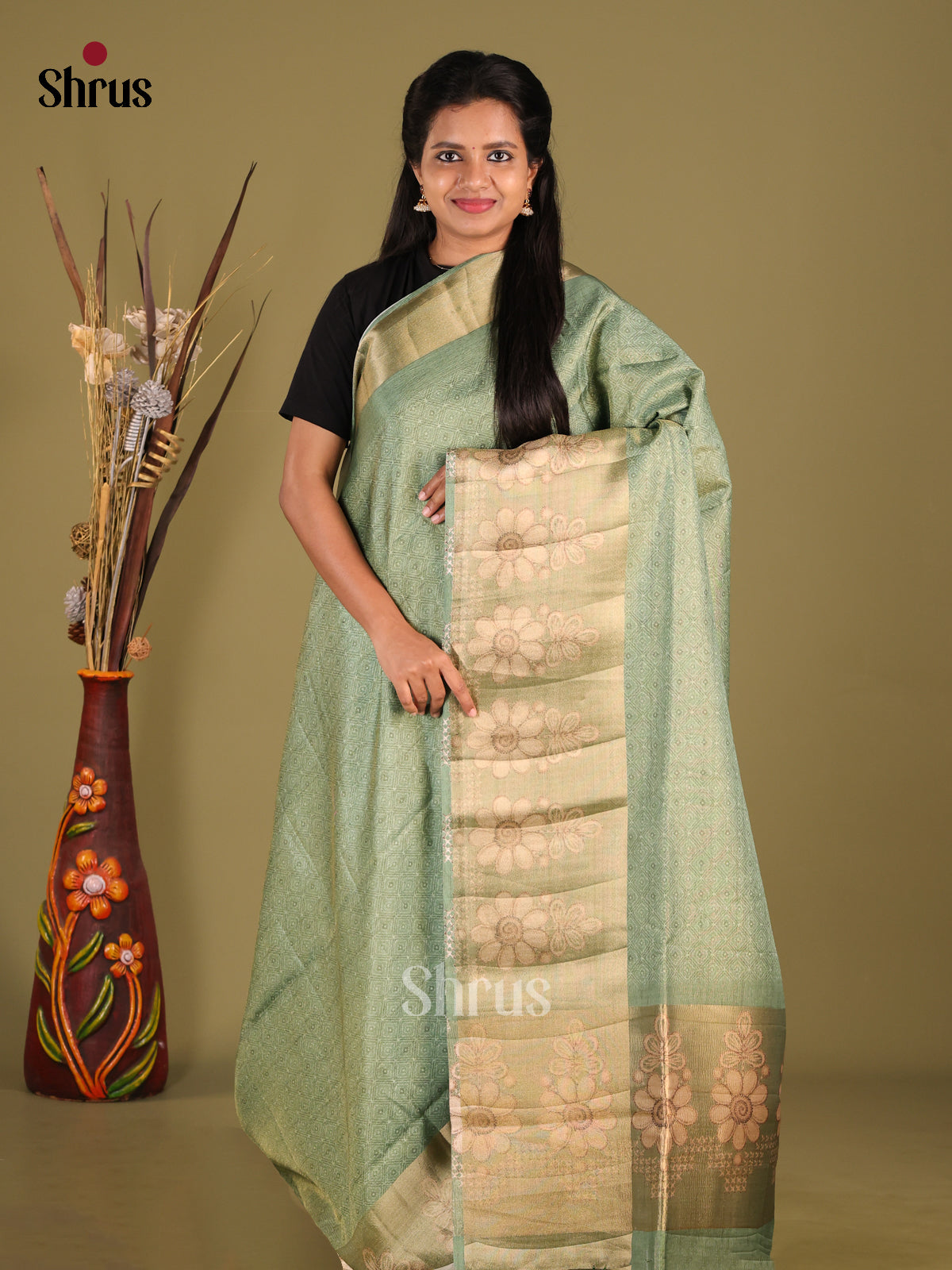 DHS28421 - Semi matka Saree