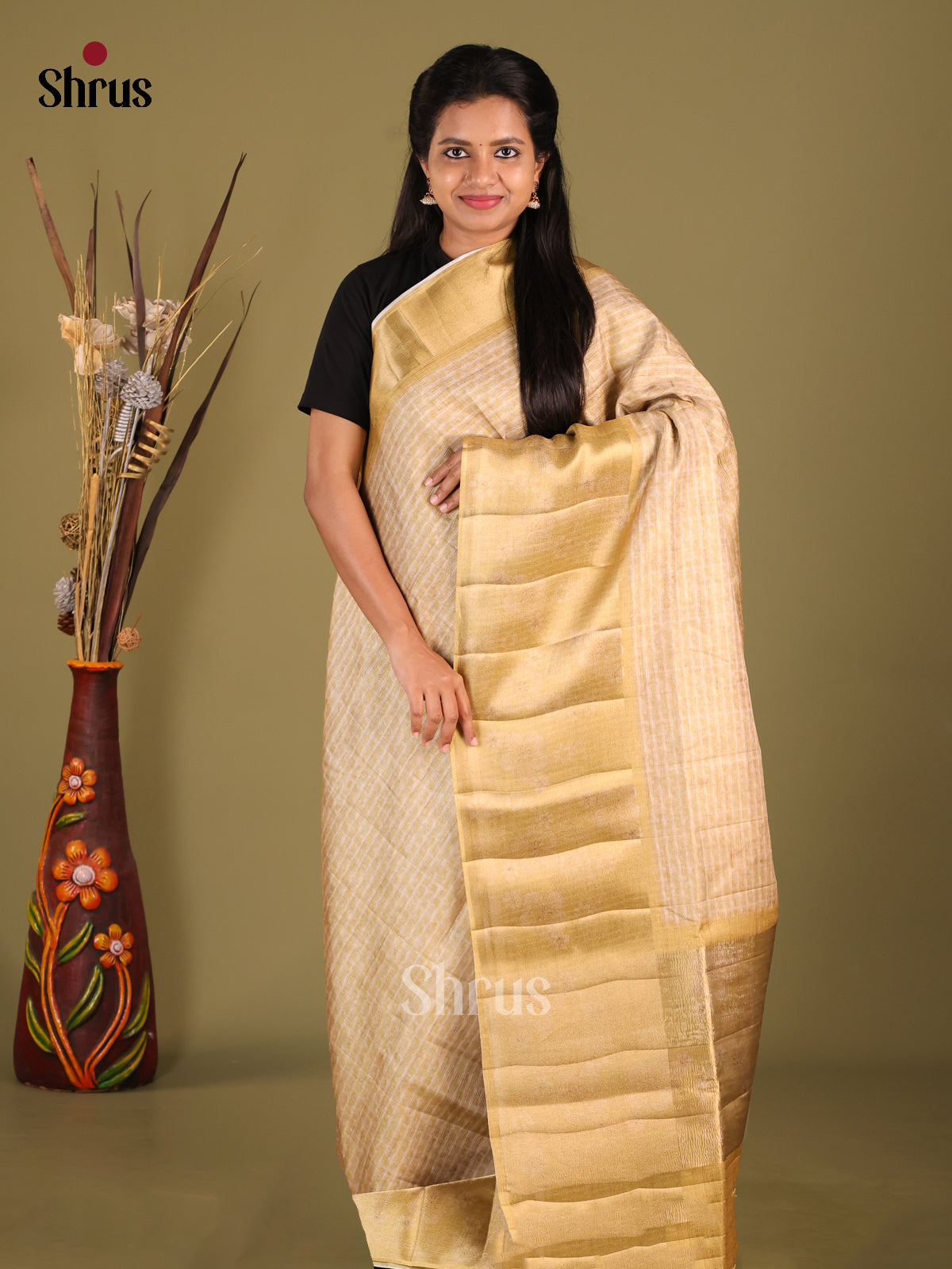 DHS28431 - Semi matka Saree