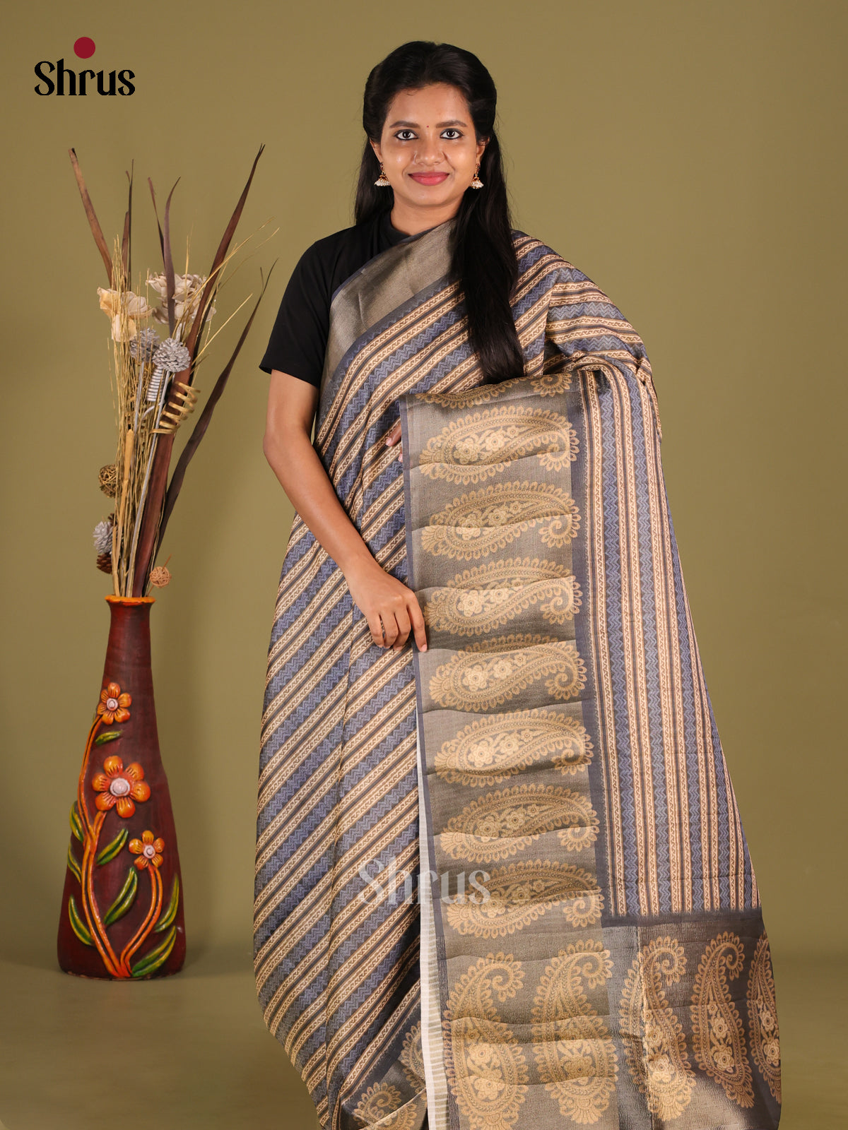 DHS28444 - Semi matka Saree
