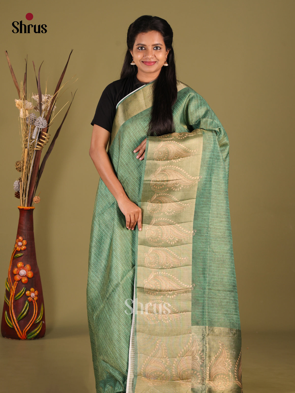 DHS28460 - Semi matka Saree