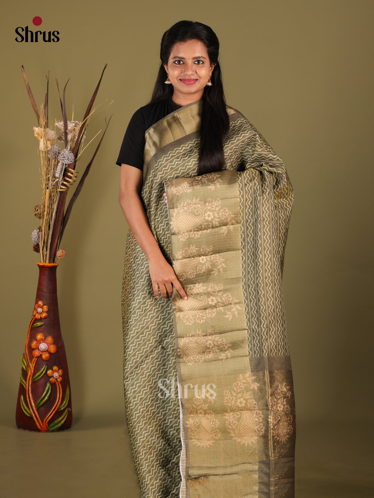 DHS28466 - Semi matka Saree