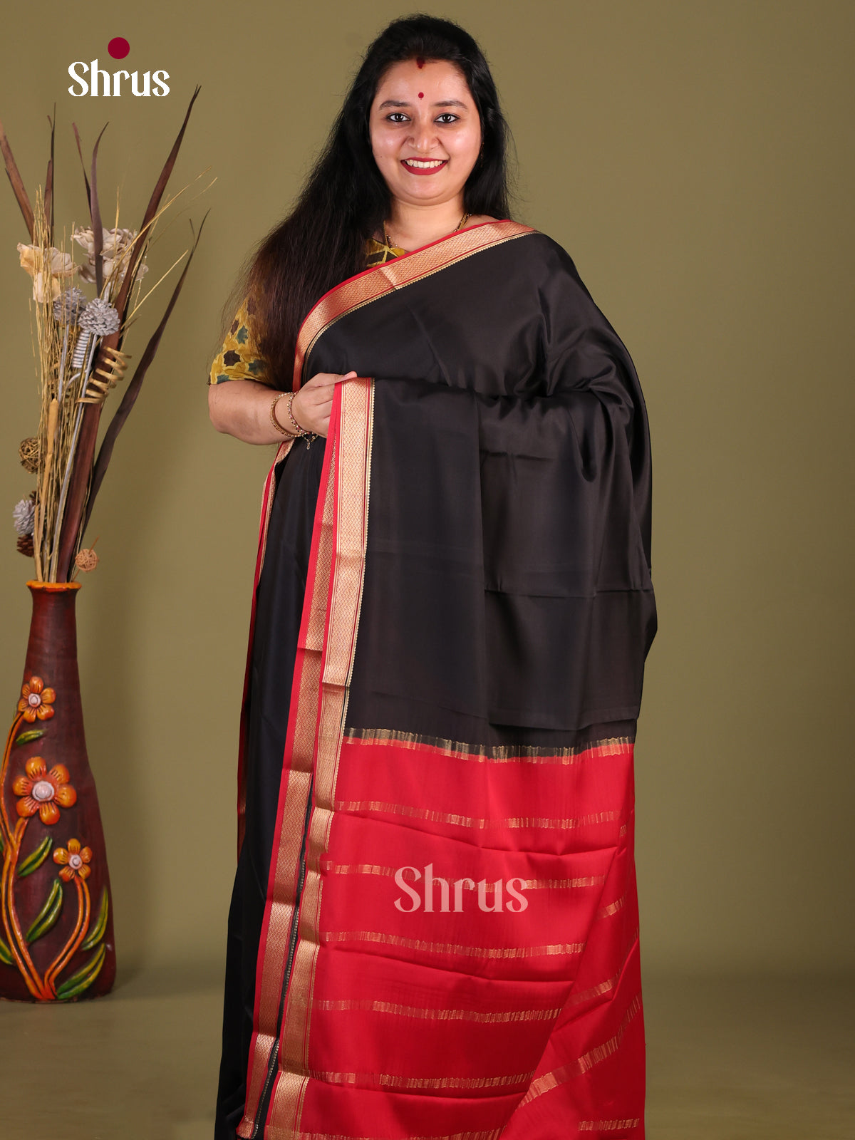 DHS28491 - Mysore Silk Saree - Shop on Shrus.com