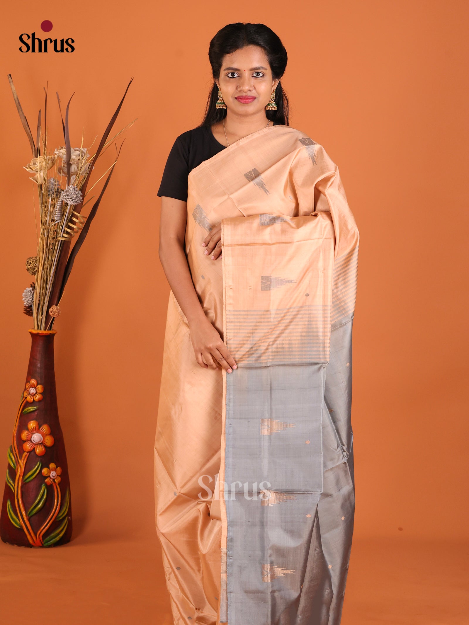 DHS29474 - Banana Pith without blouse Saree - Shop on Shrus.com