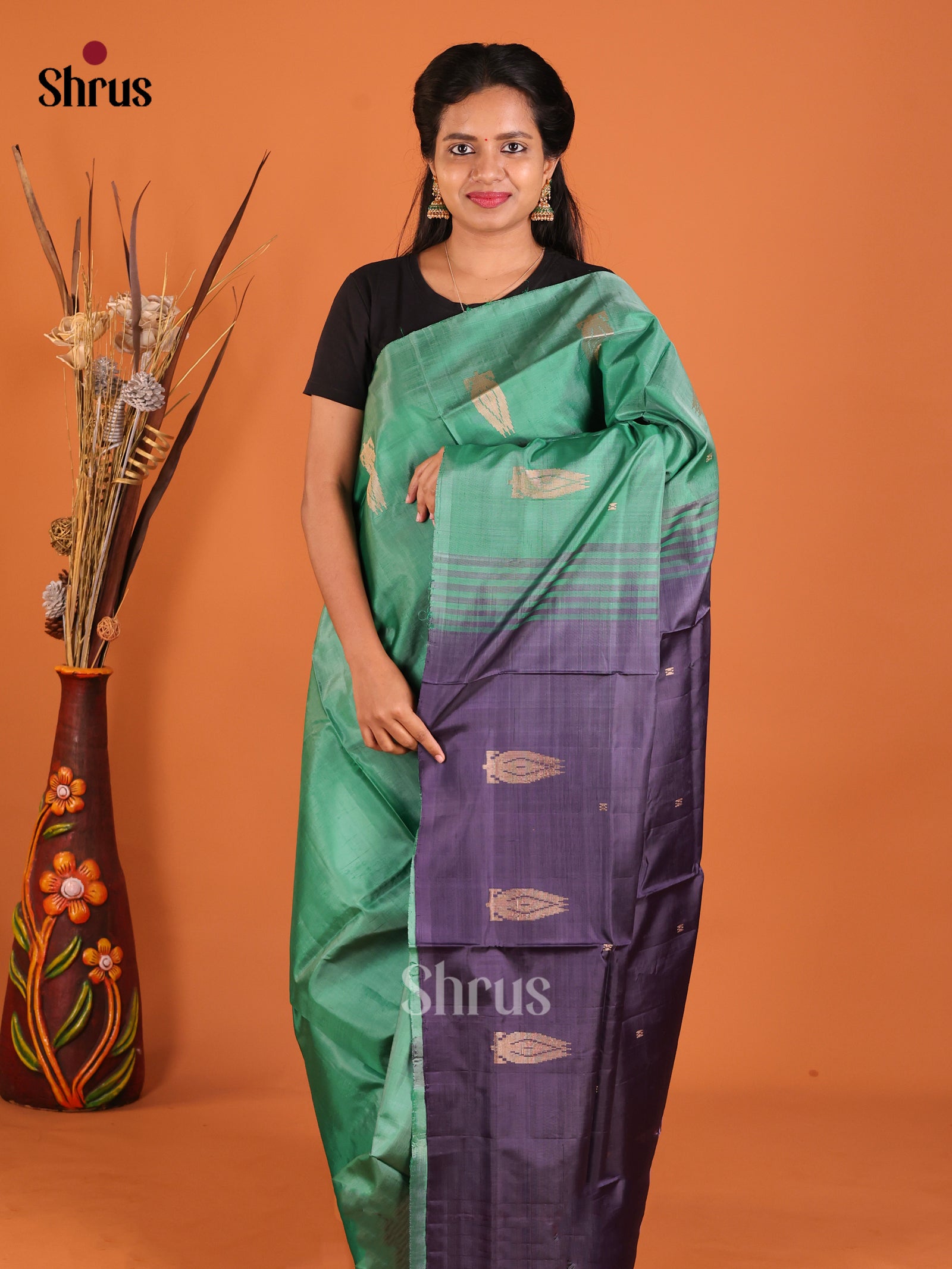 DHS29475 - Banana Pith without blouse Saree - Shop on Shrus.com