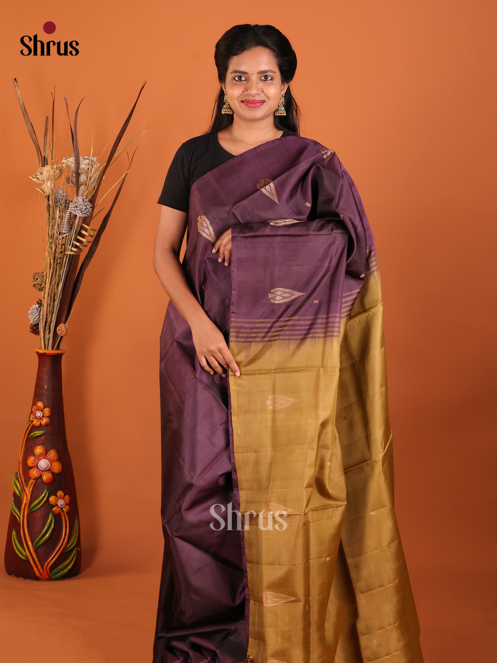 DHS29485 - Banana Pith without blouse Saree - Shop on Shrus.com