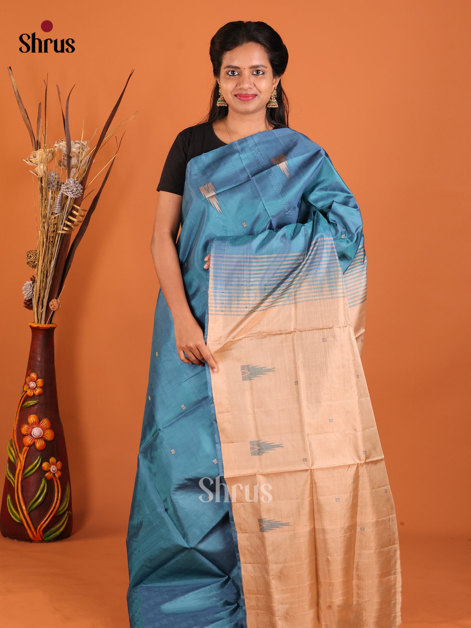 DHS29487 - Banana Pith without blouse Saree - Shop on Shrus.com