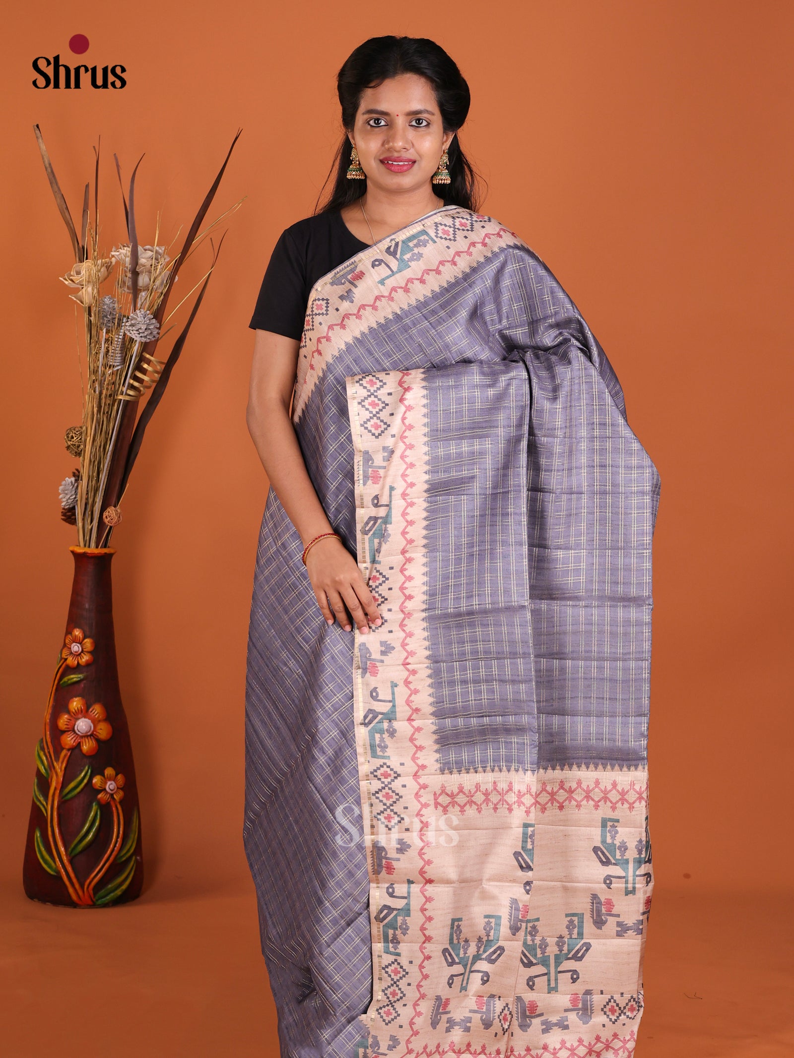 Grey & Cream - Moonga Silk Saree