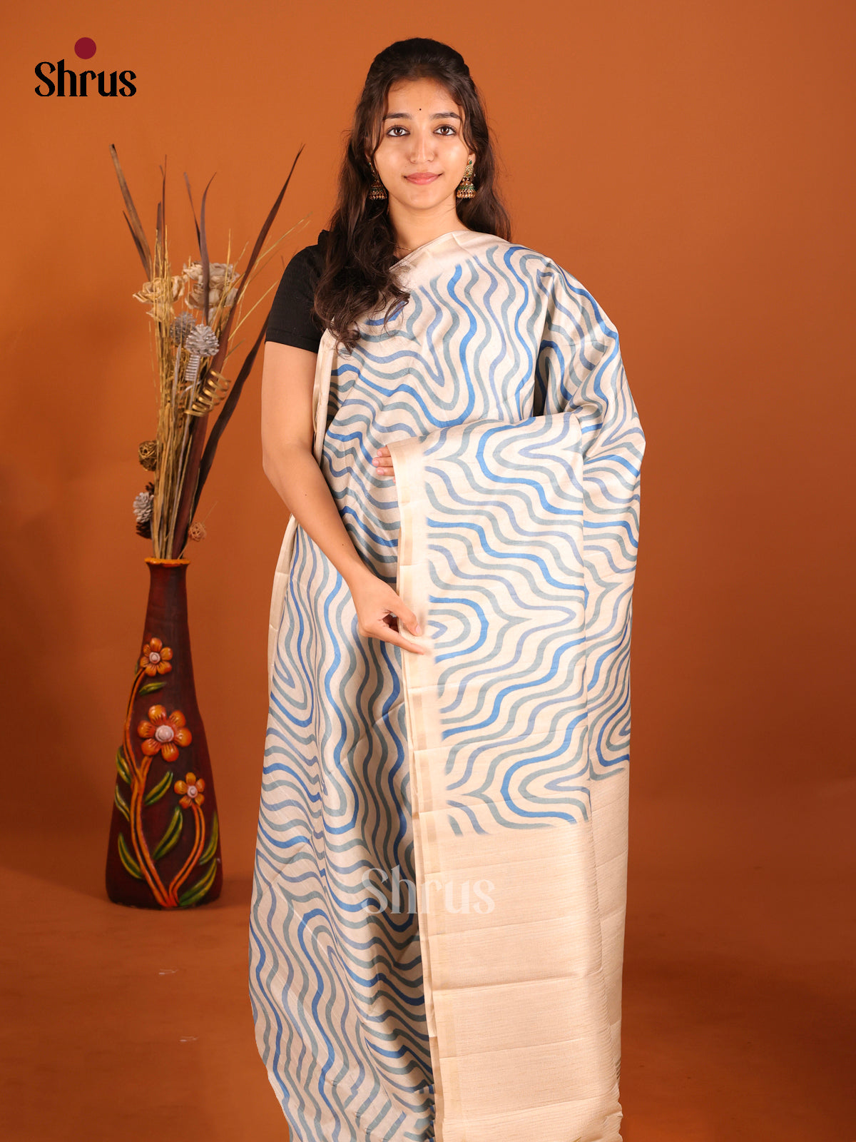 DHS30095 - Semi matka Saree